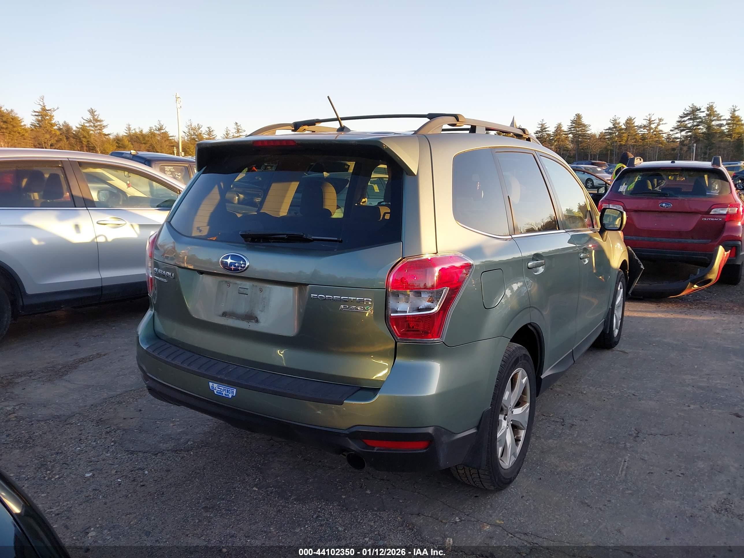 SUBARU FORESTER image 4