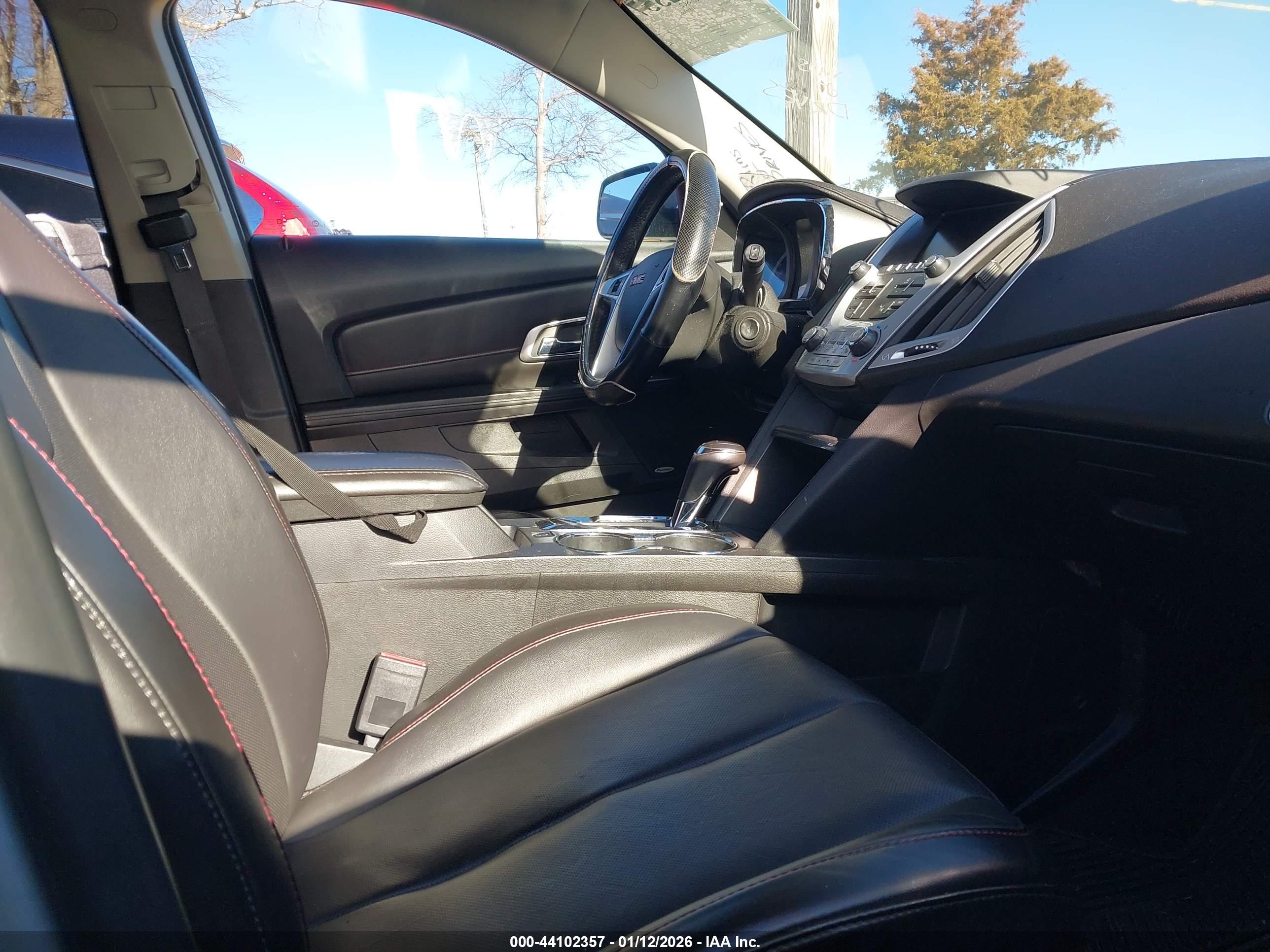 GMC TERRAIN image 5