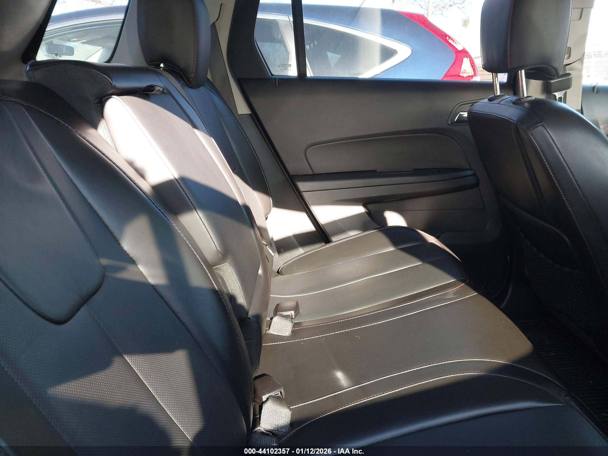 GMC TERRAIN image 8