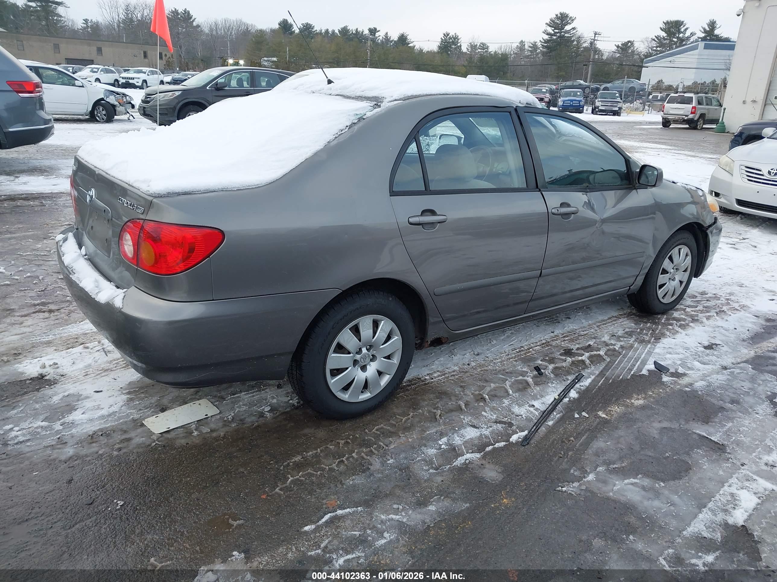 TOYOTA COROLLA image 4