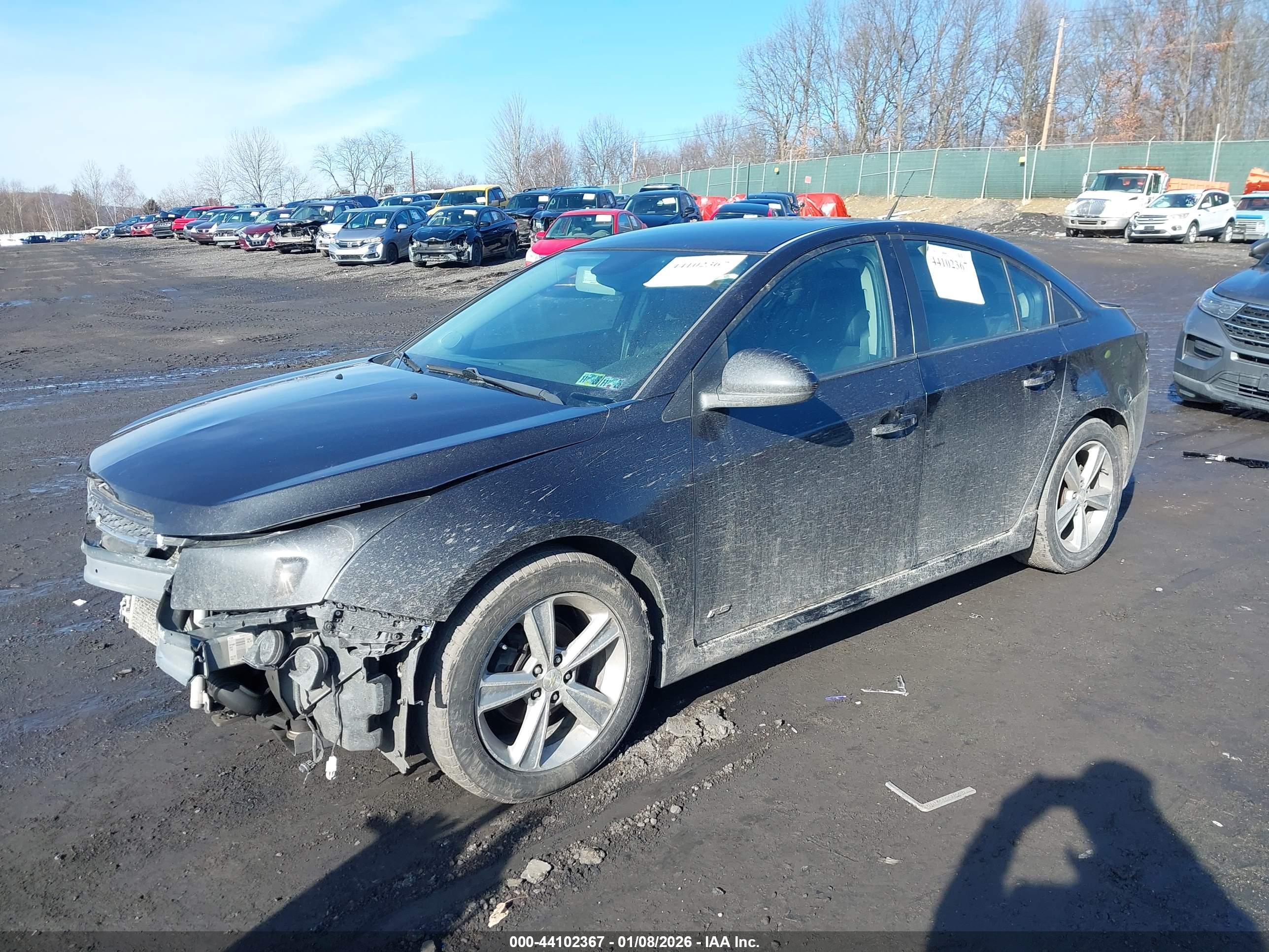 CHEVROLET CRUZE image 2
