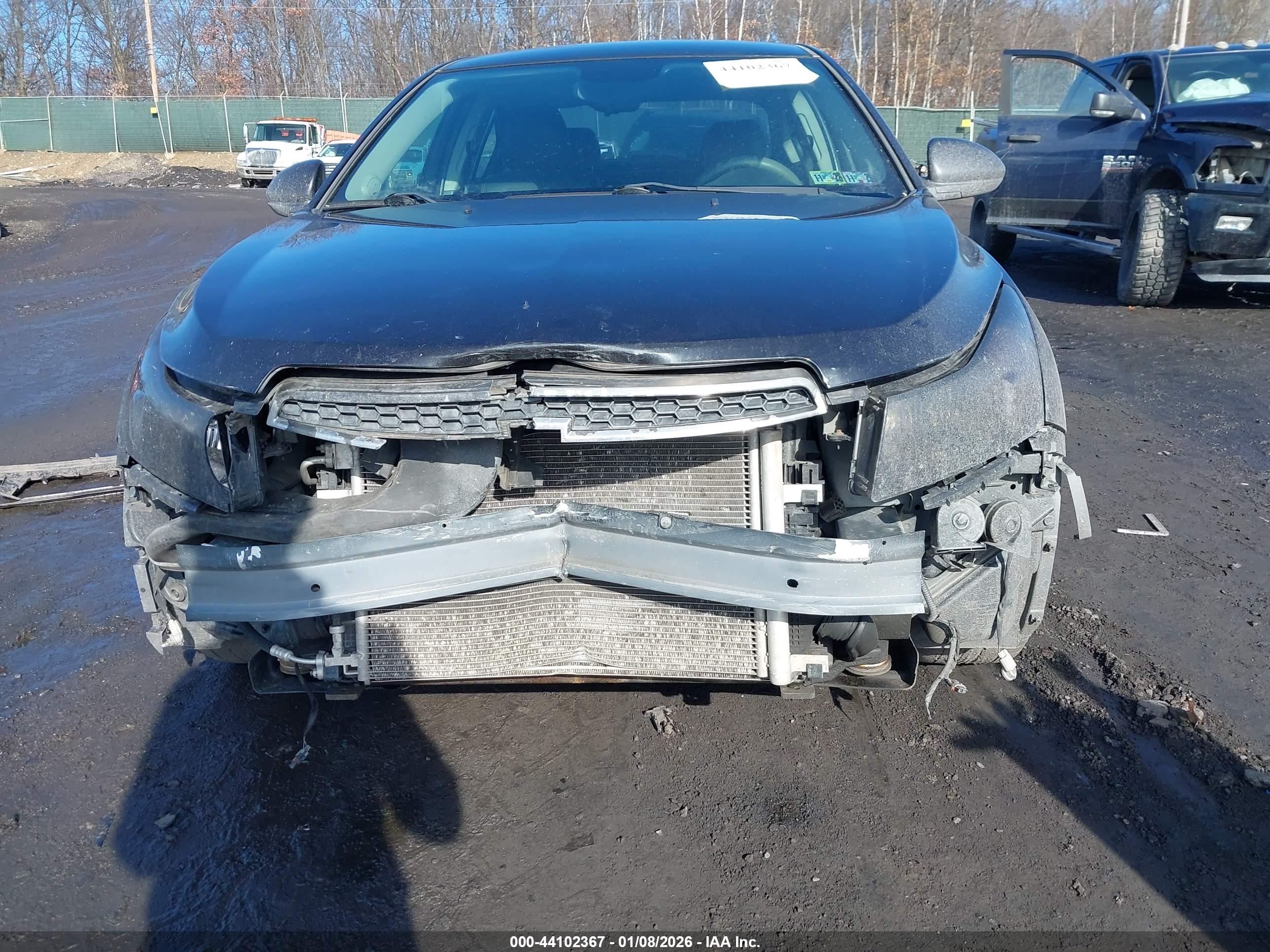 CHEVROLET CRUZE image 6