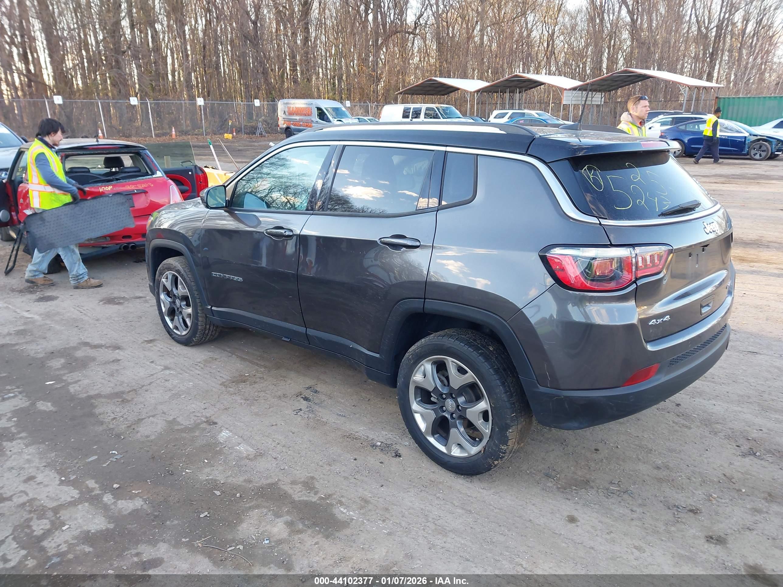 JEEP COMPASS image 3