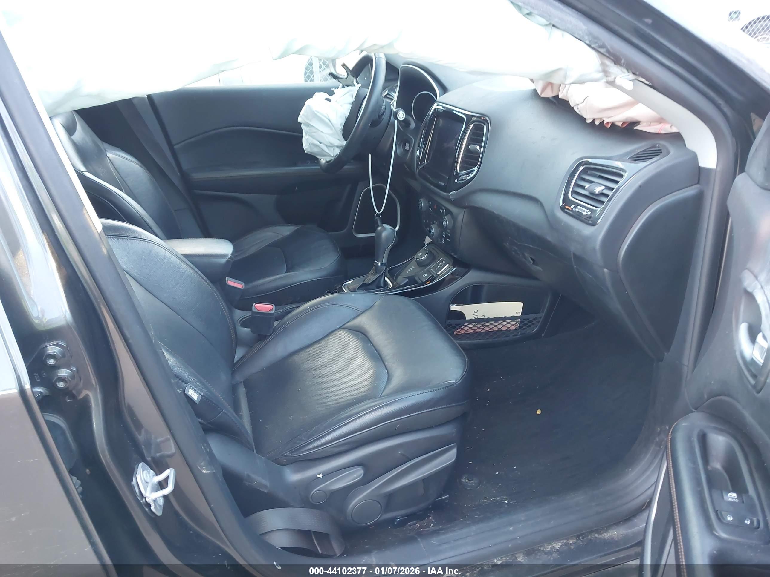 JEEP COMPASS image 5