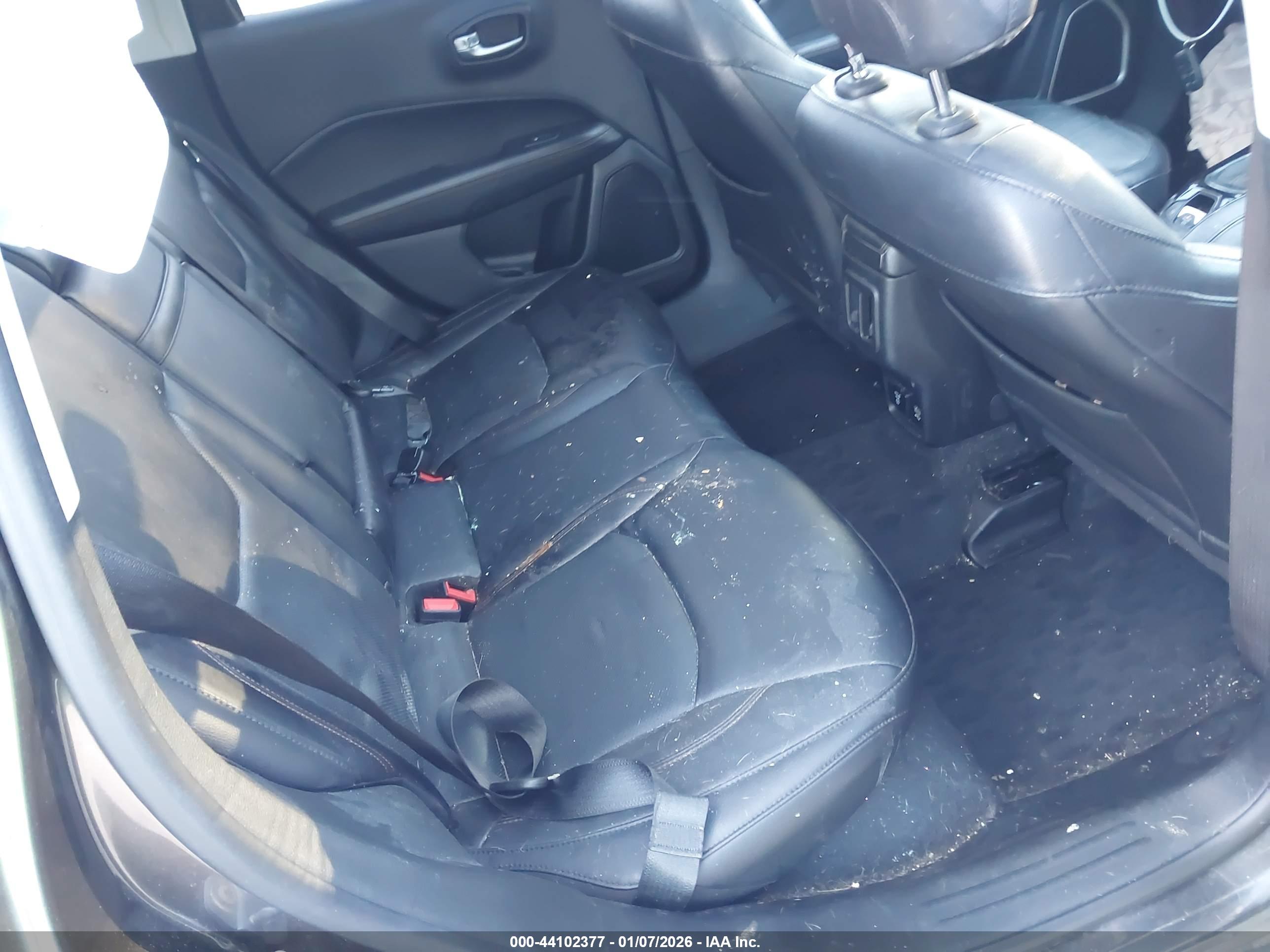 JEEP COMPASS image 8