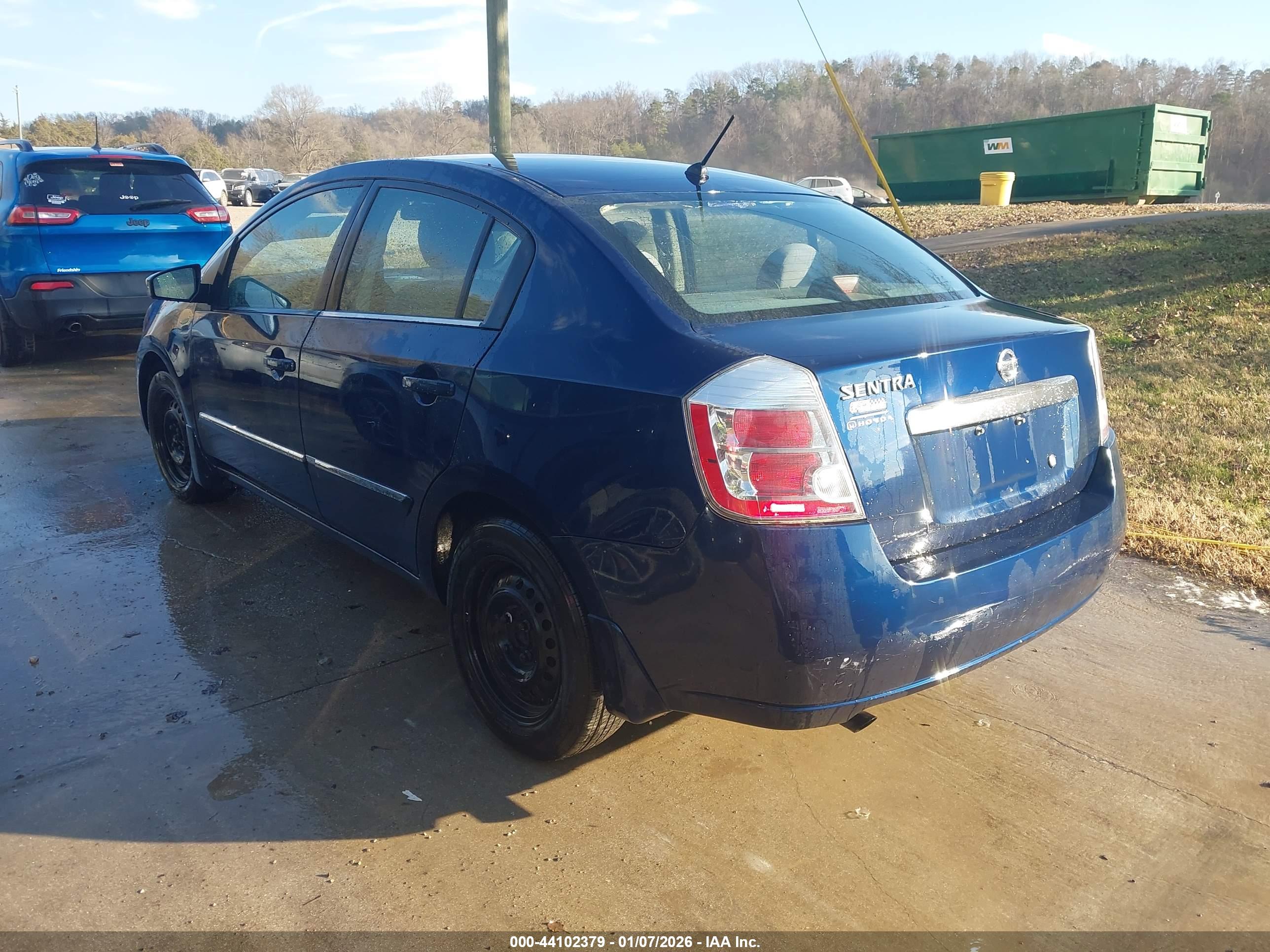 NISSAN SENTRA image 3