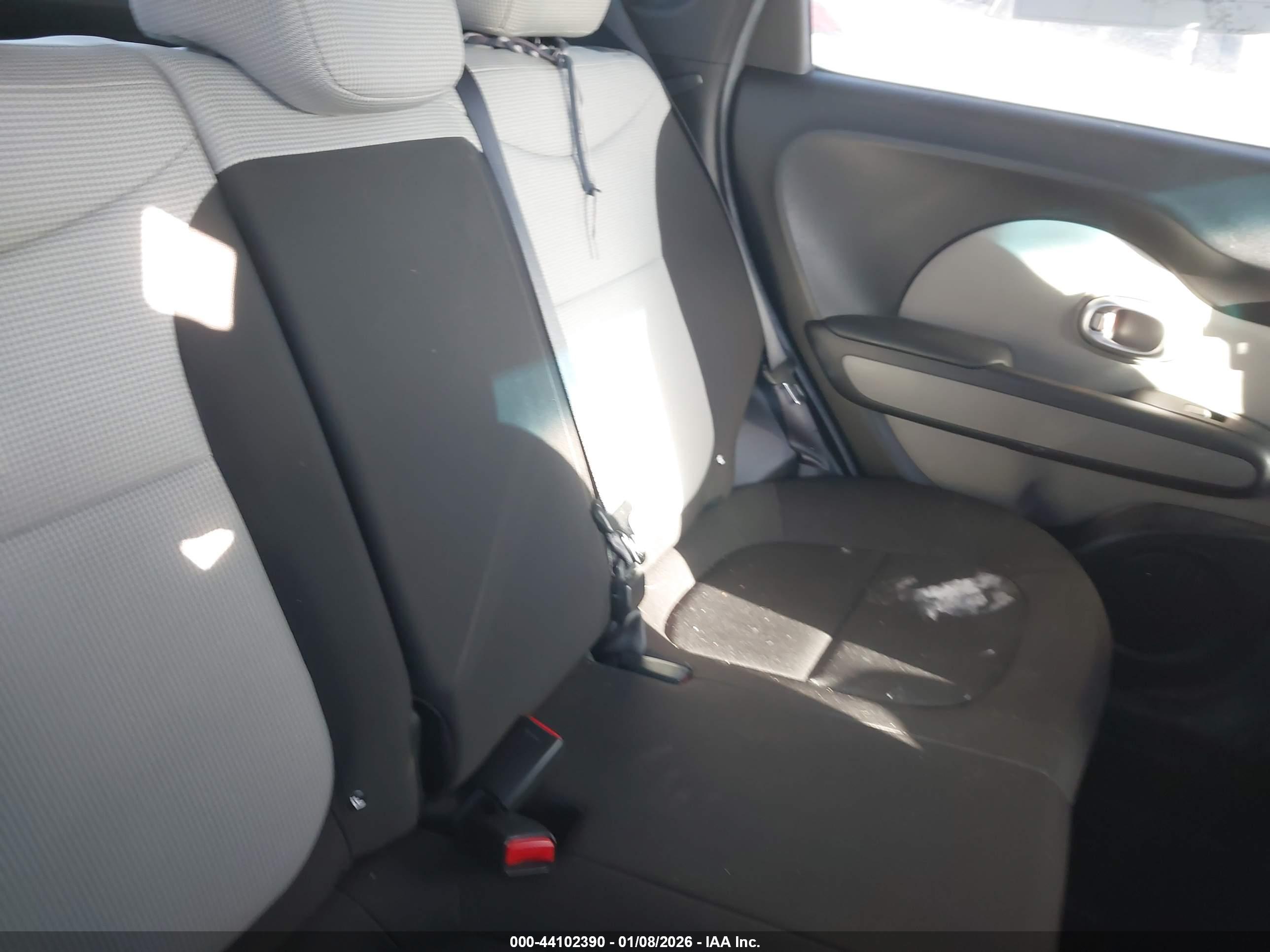 KIA SOUL image 8
