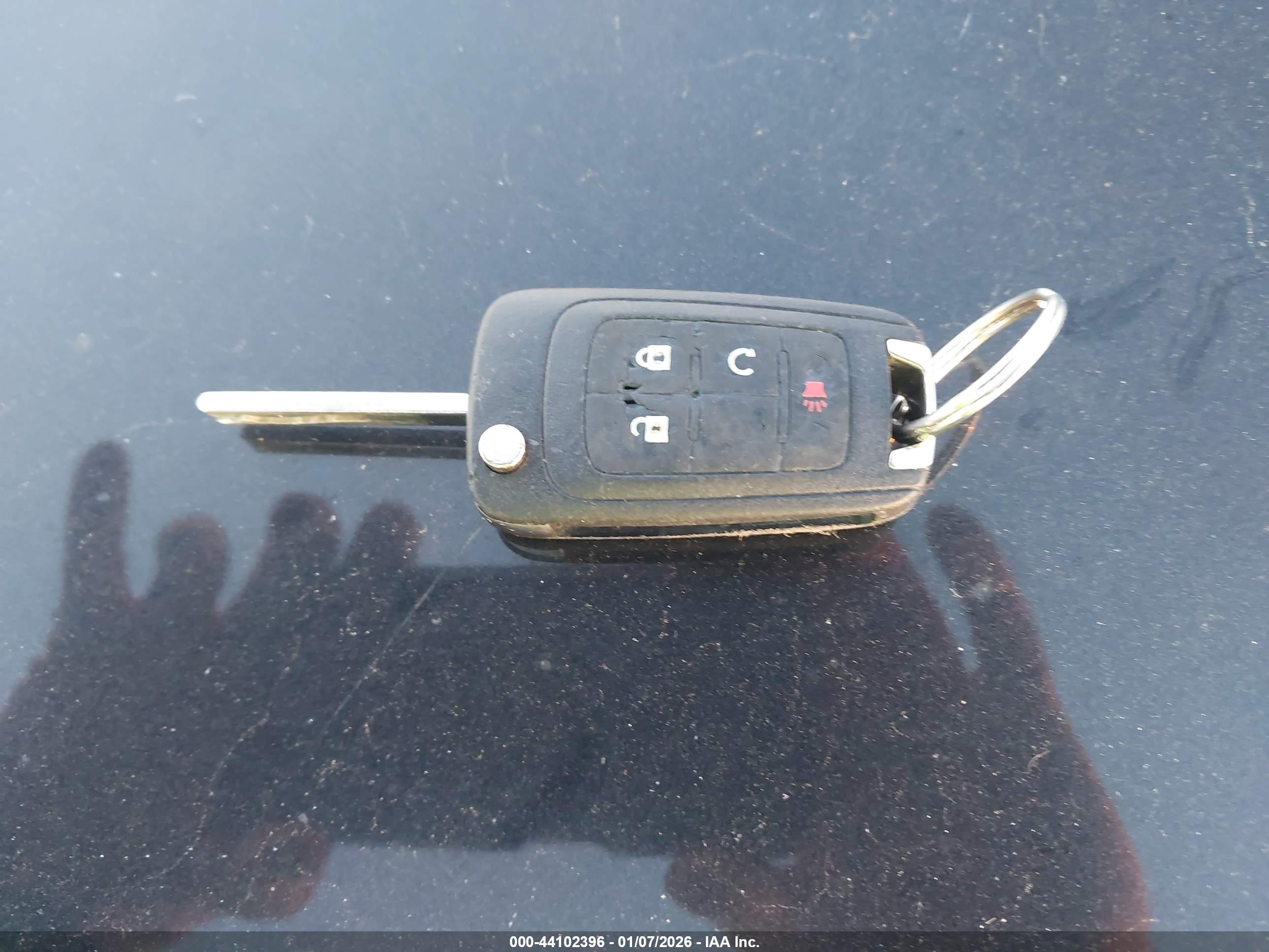 GMC TERRAIN image 11