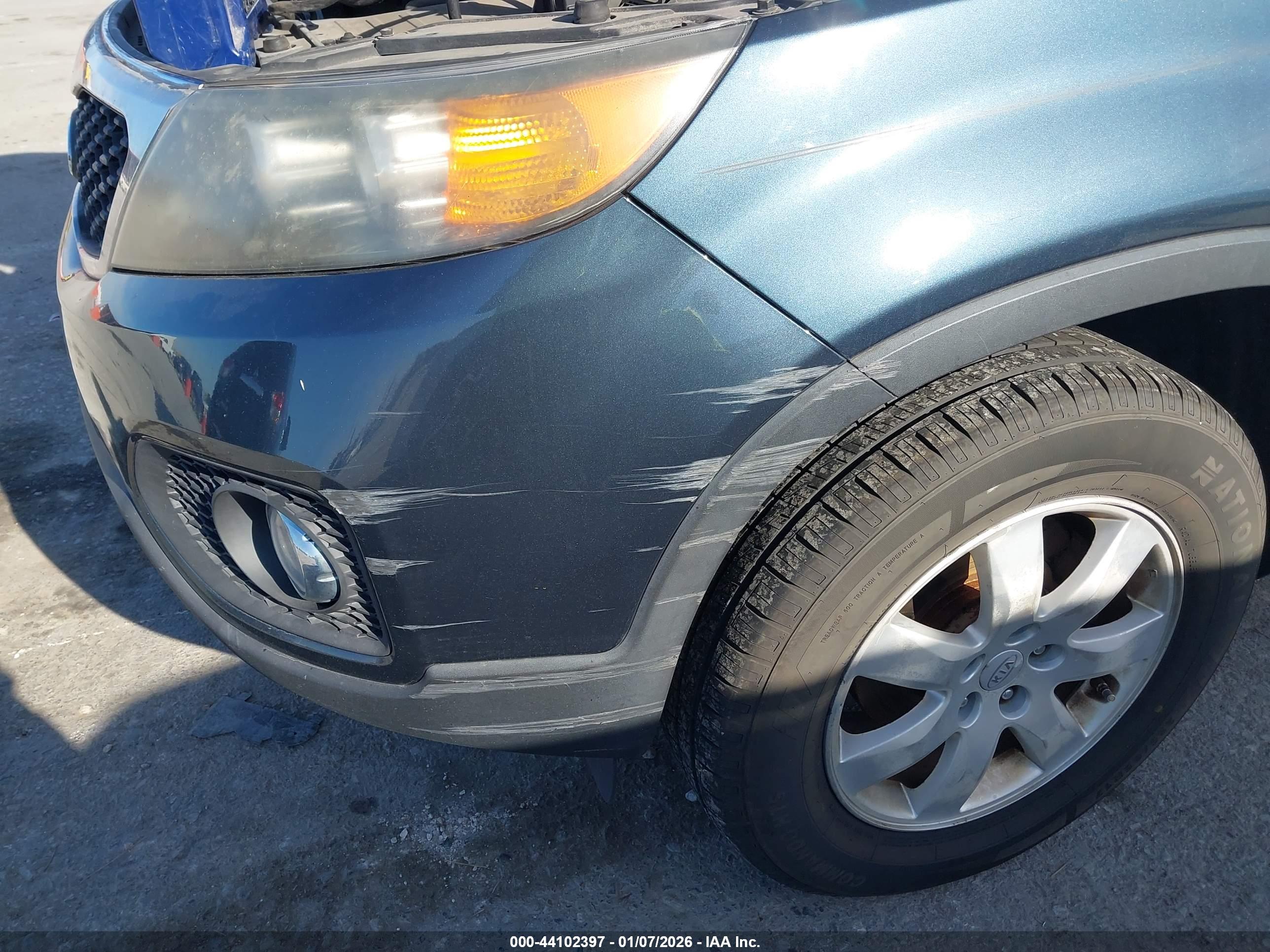 KIA SORENTO image 6
