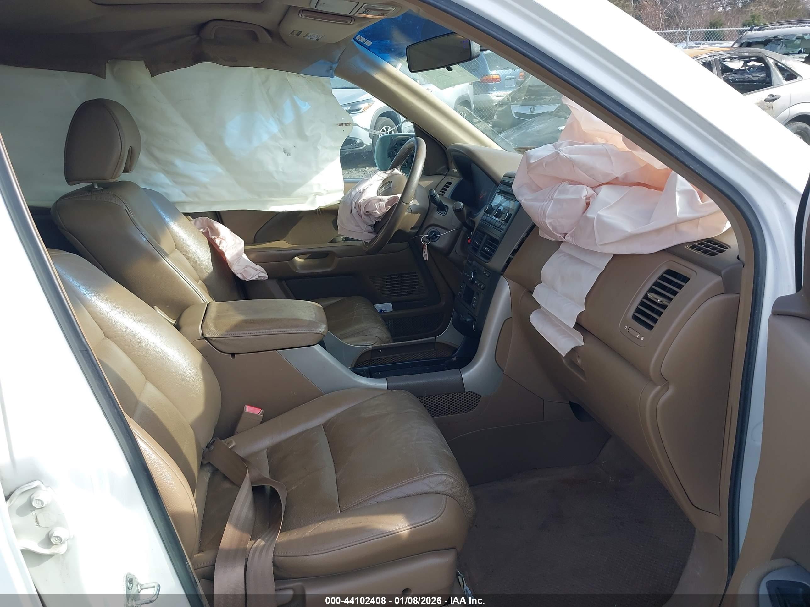 HONDA PILOT image 5