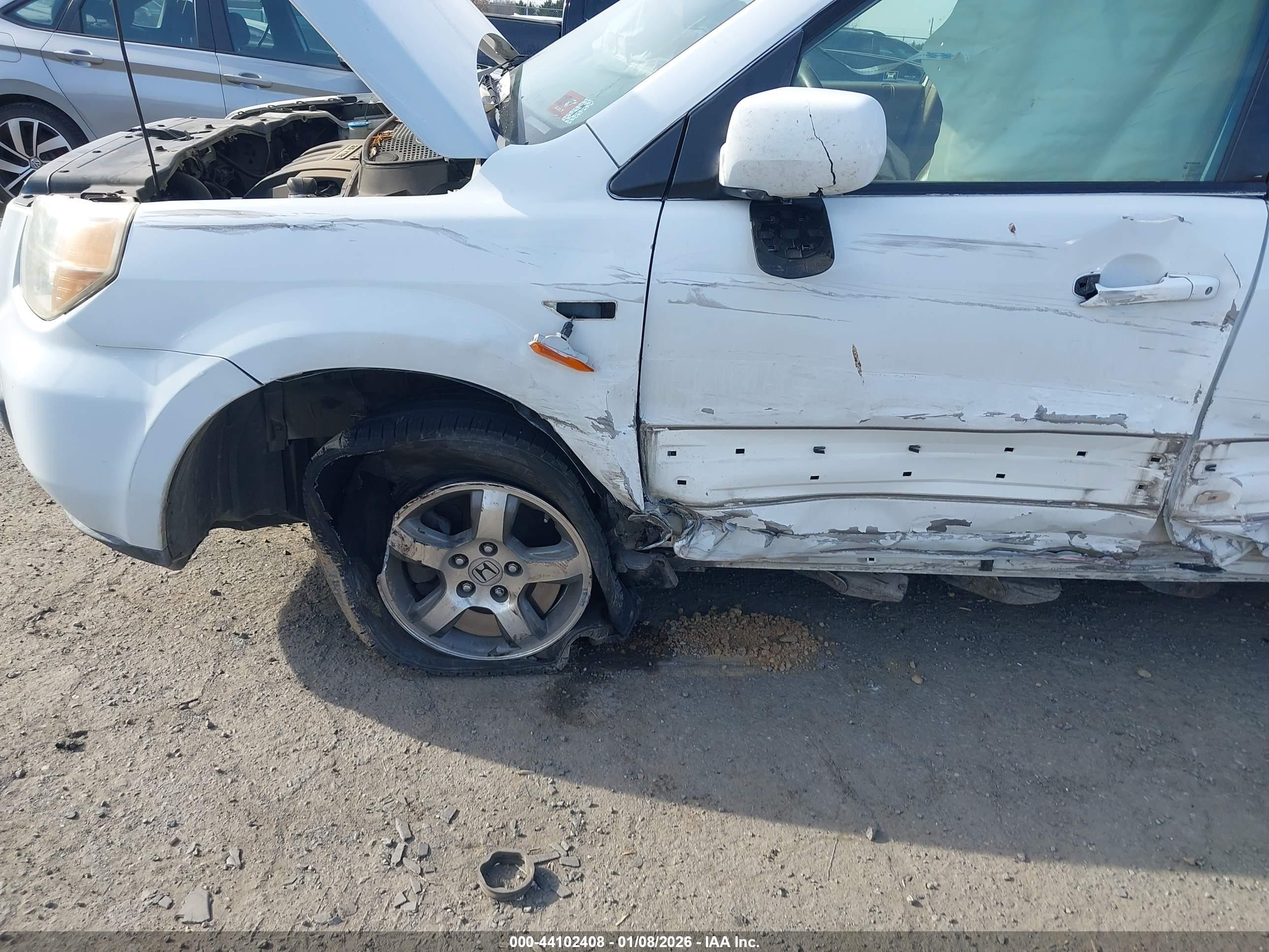 HONDA PILOT image 6