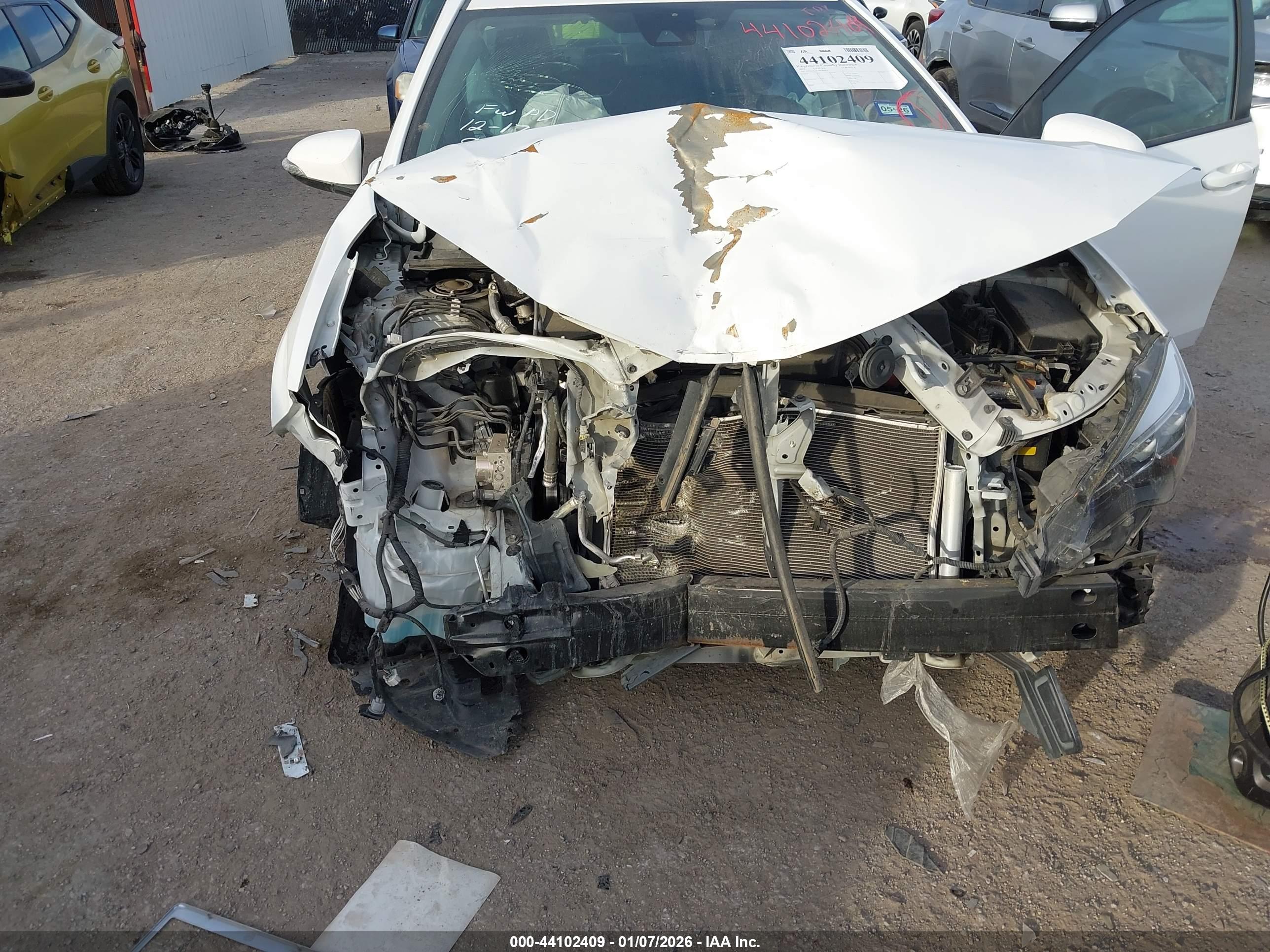 TOYOTA COROLLA image 6