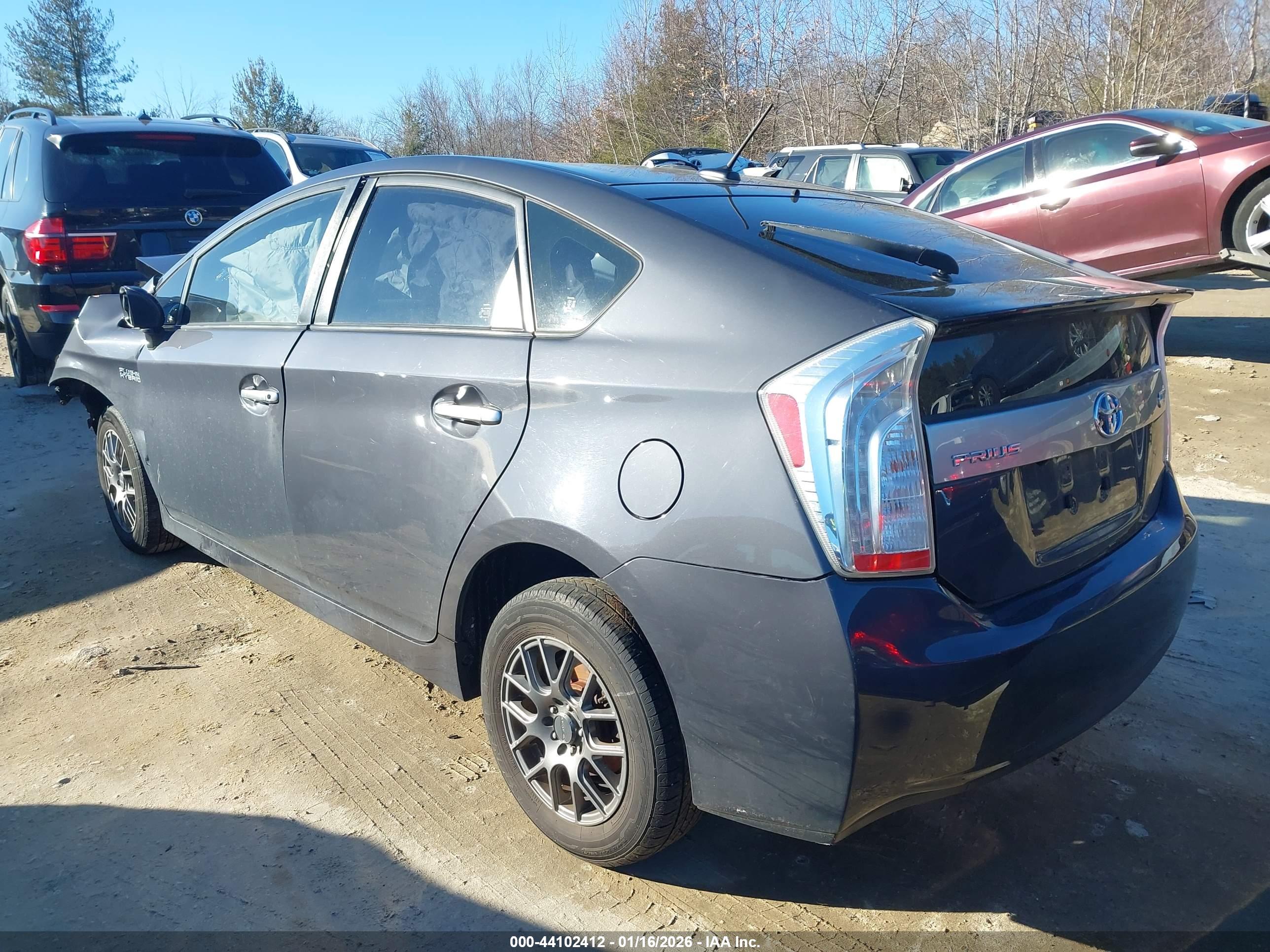 TOYOTA PRIUS image 3
