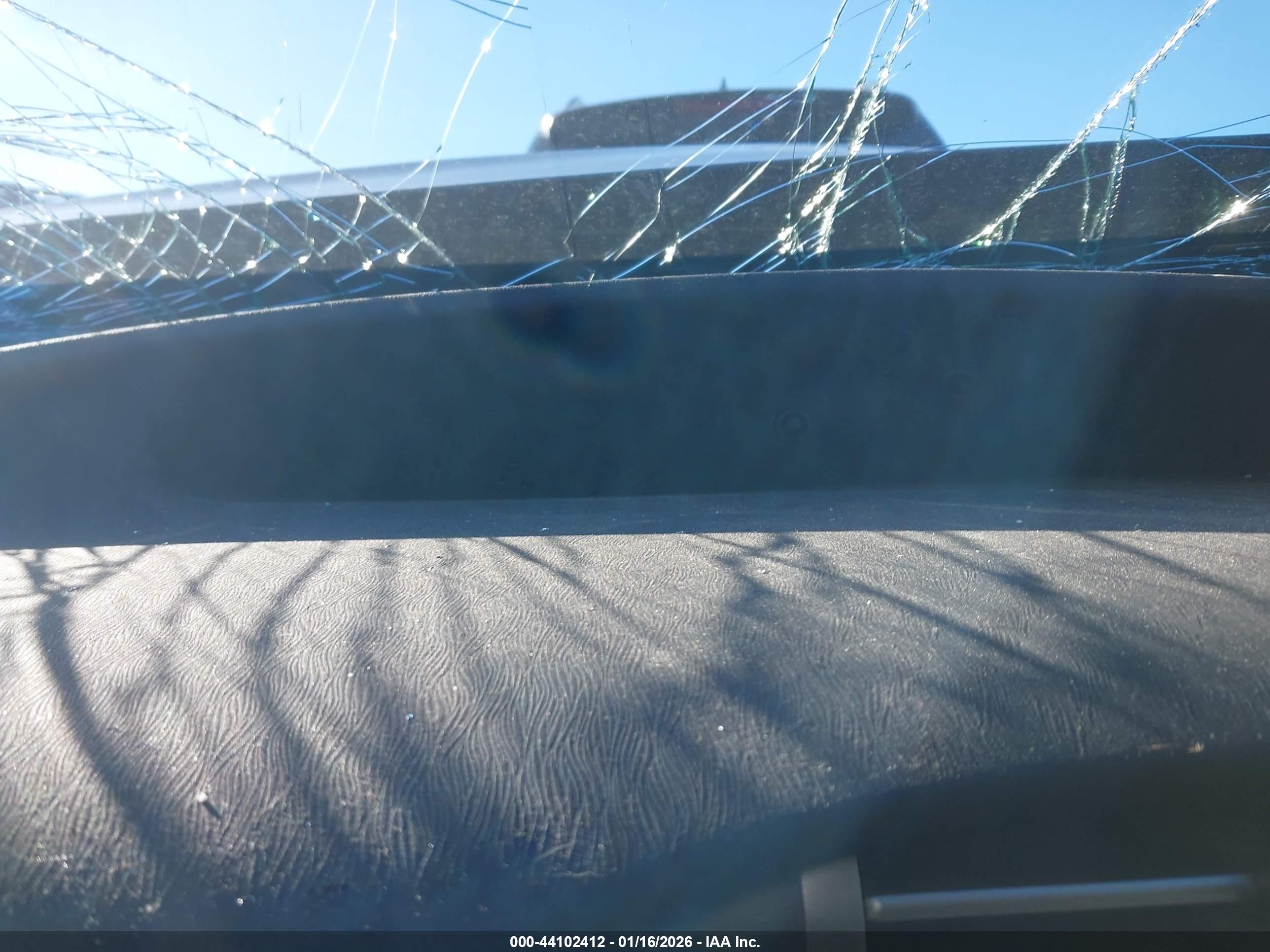 TOYOTA PRIUS image 7