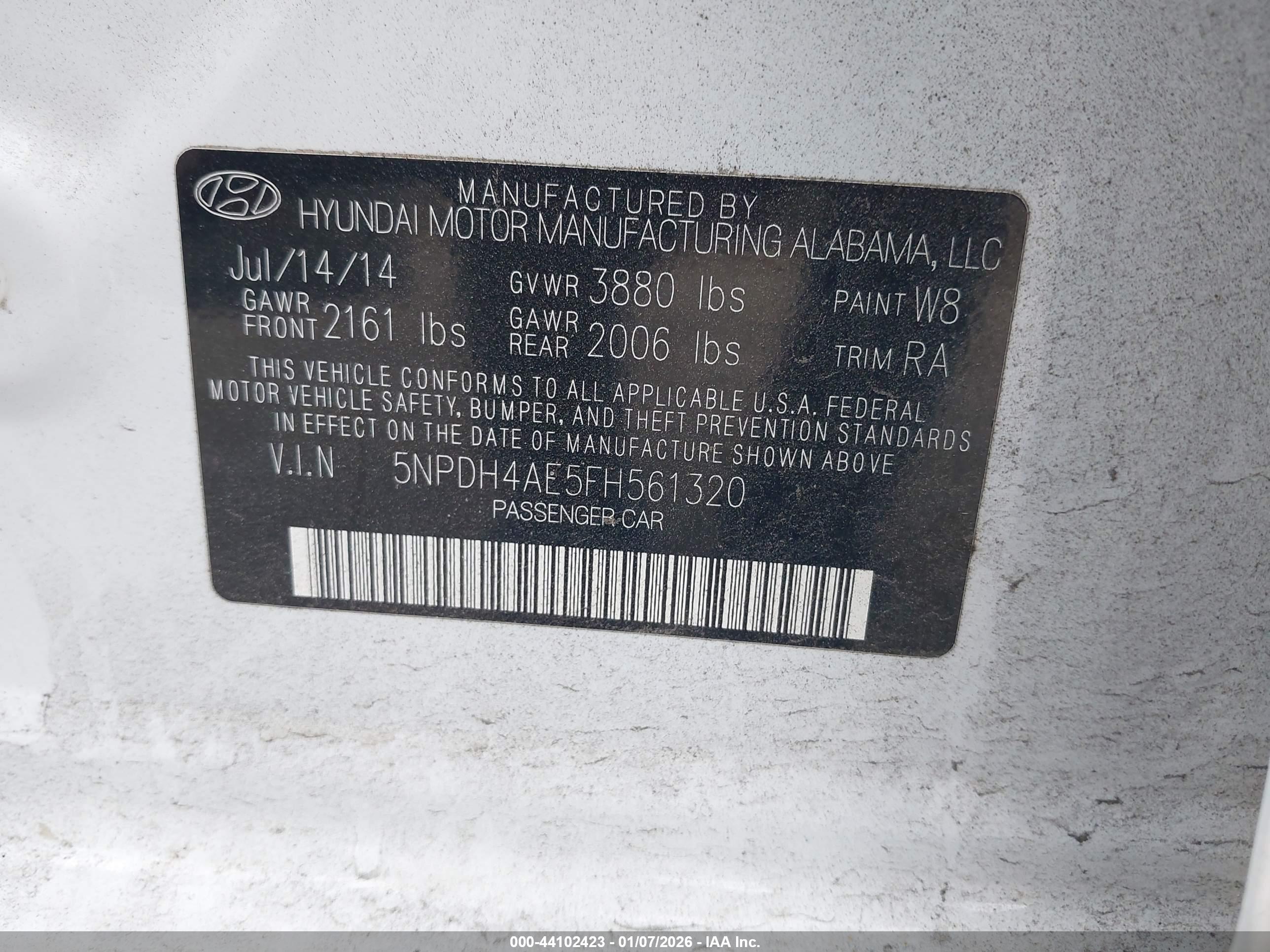 HYUNDAI ELANTRA image 9