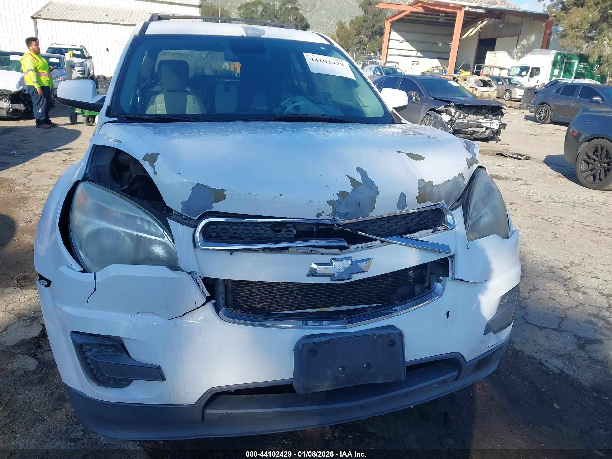 CHEVROLET EQUINOX image 6