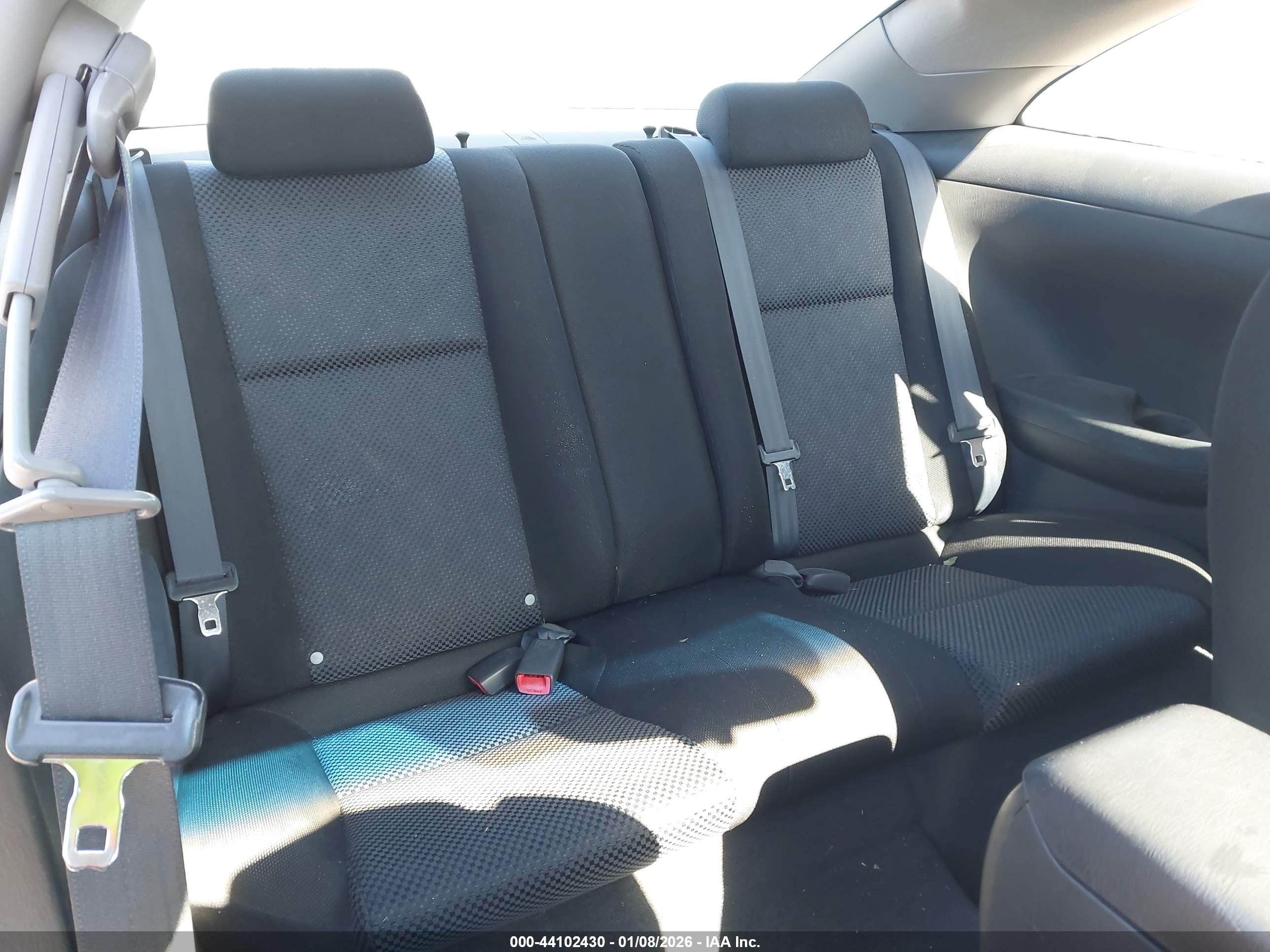 TOYOTA CAMRY image 8