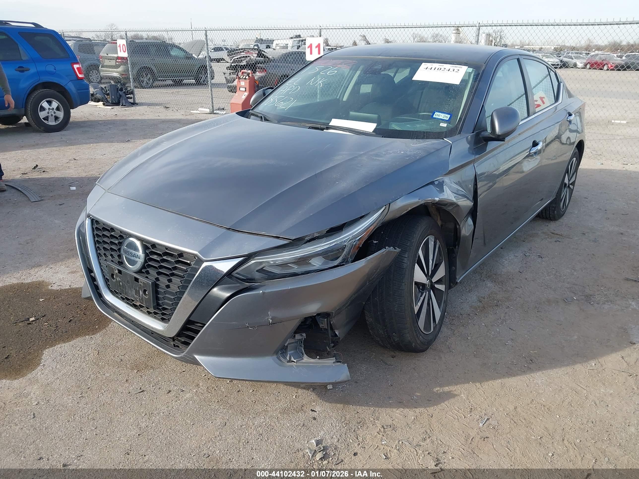 NISSAN ALTIMA image 6