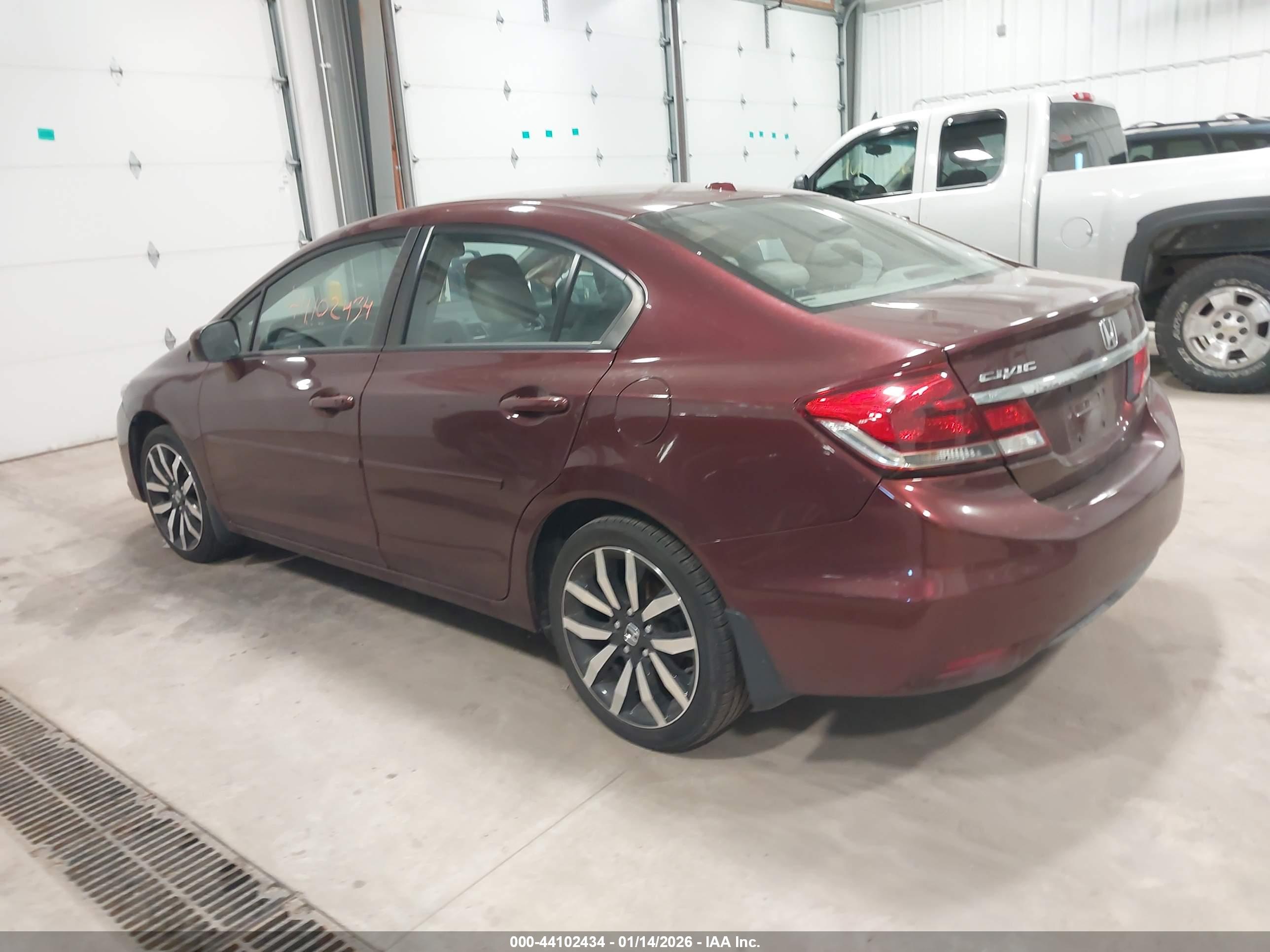 HONDA CIVIC image 3