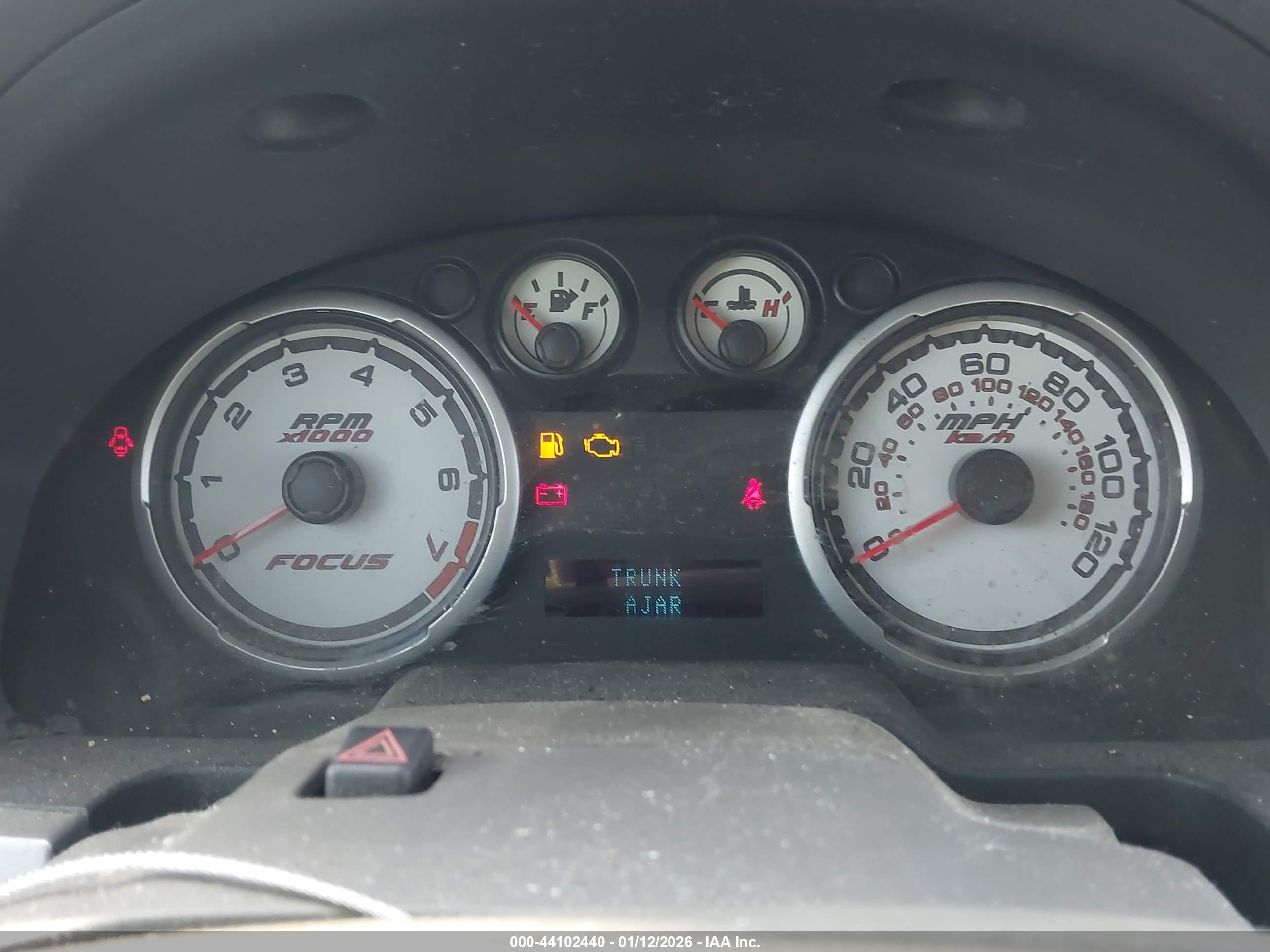 FORD FOCUS image 7