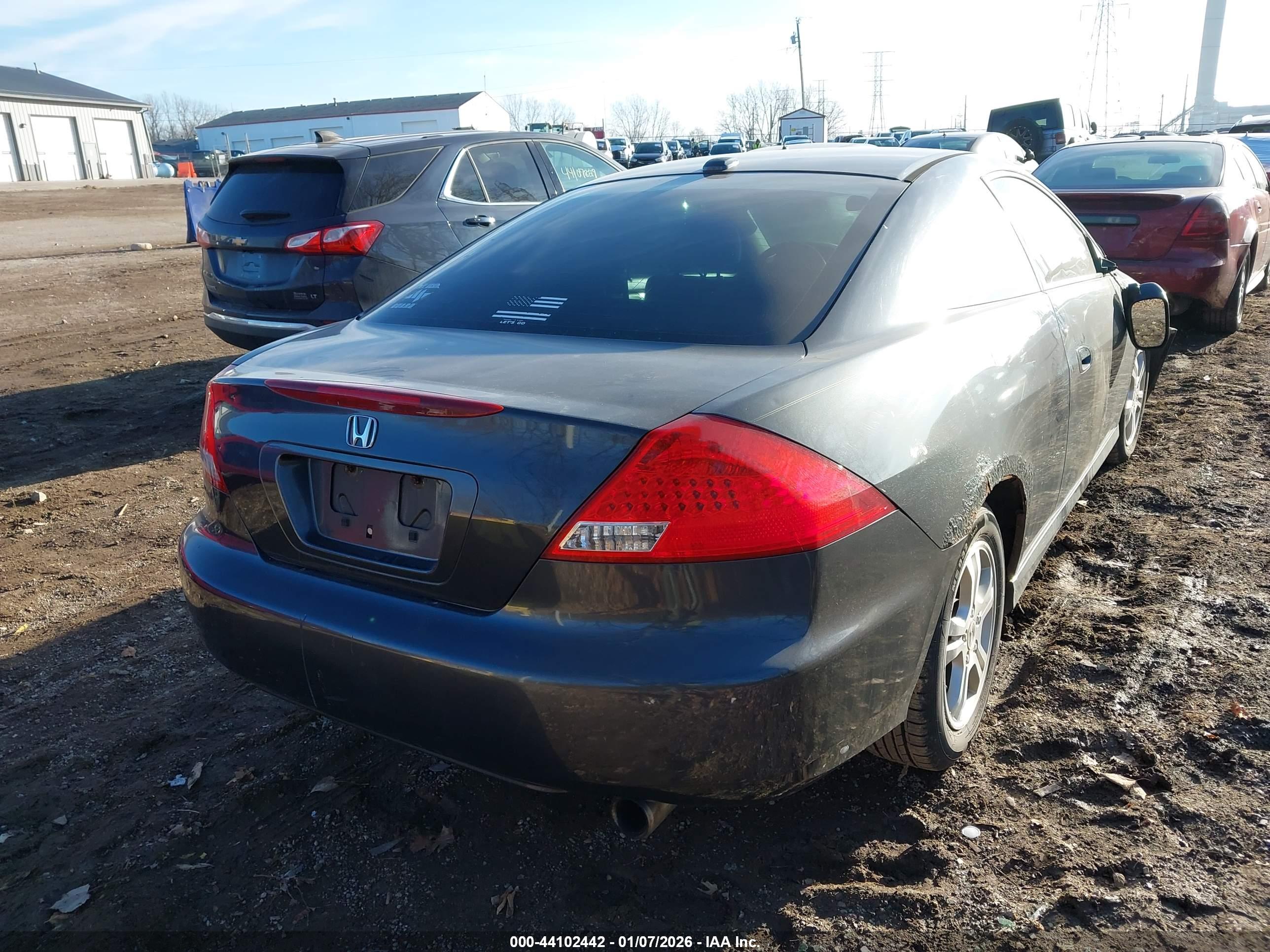 HONDA ACCORD image 4