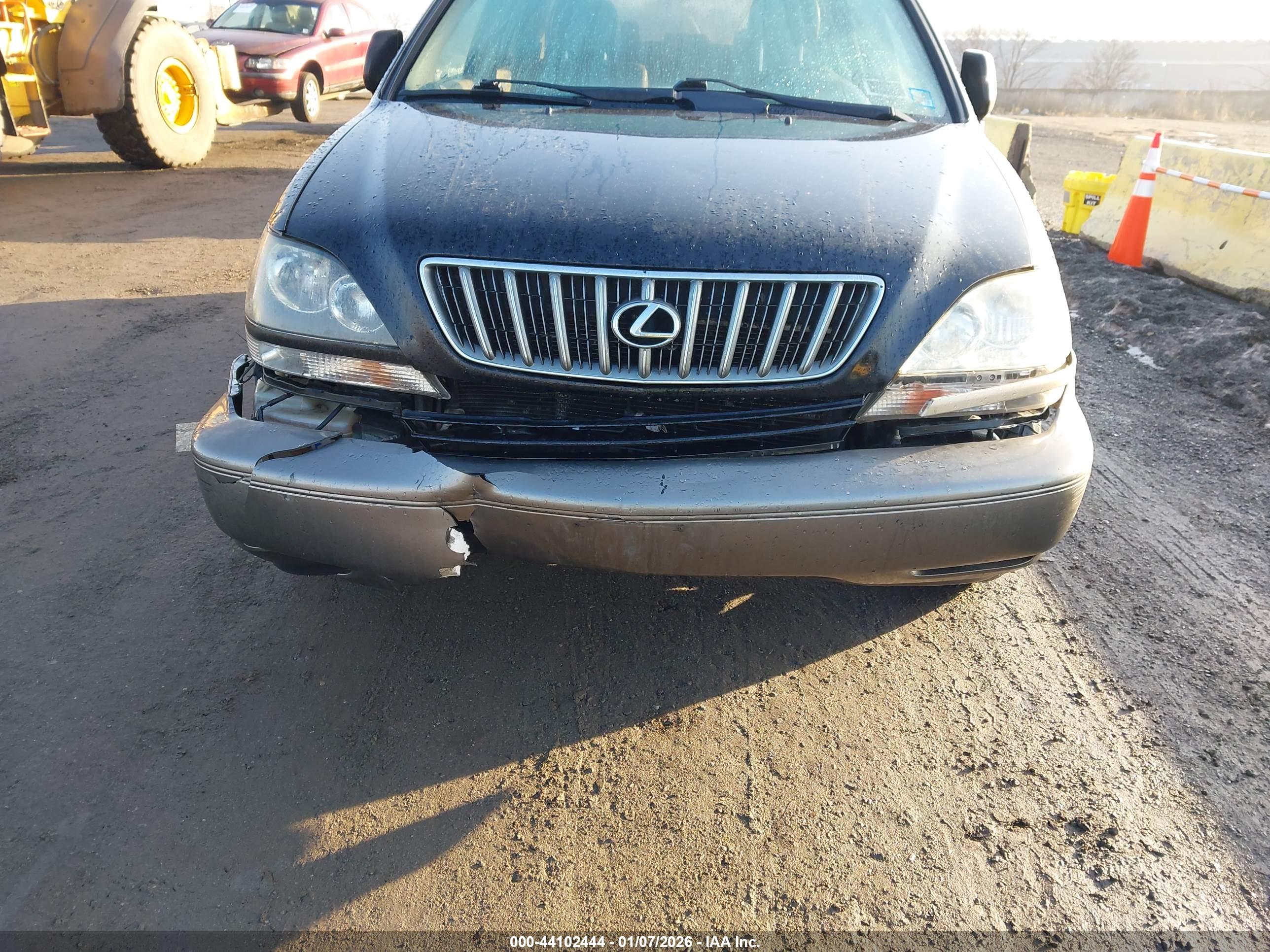 LEXUS RX image 6