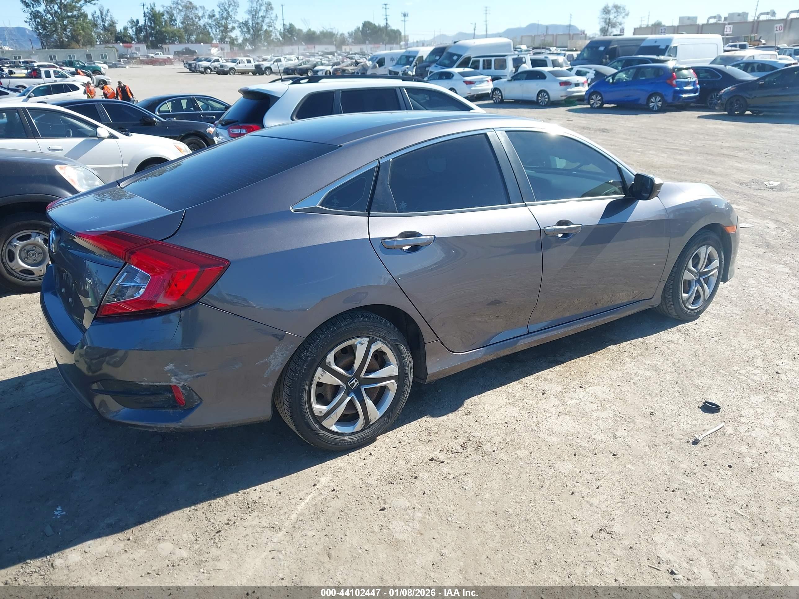 HONDA CIVIC image 4
