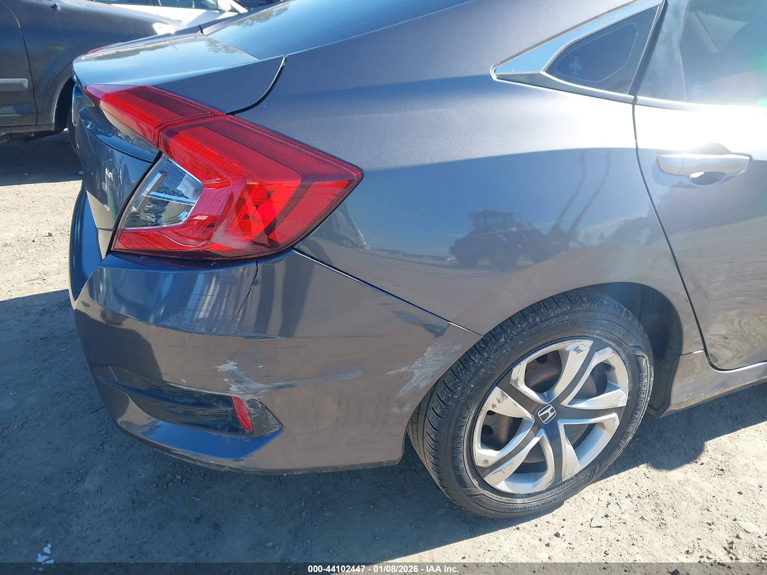 HONDA CIVIC image 6
