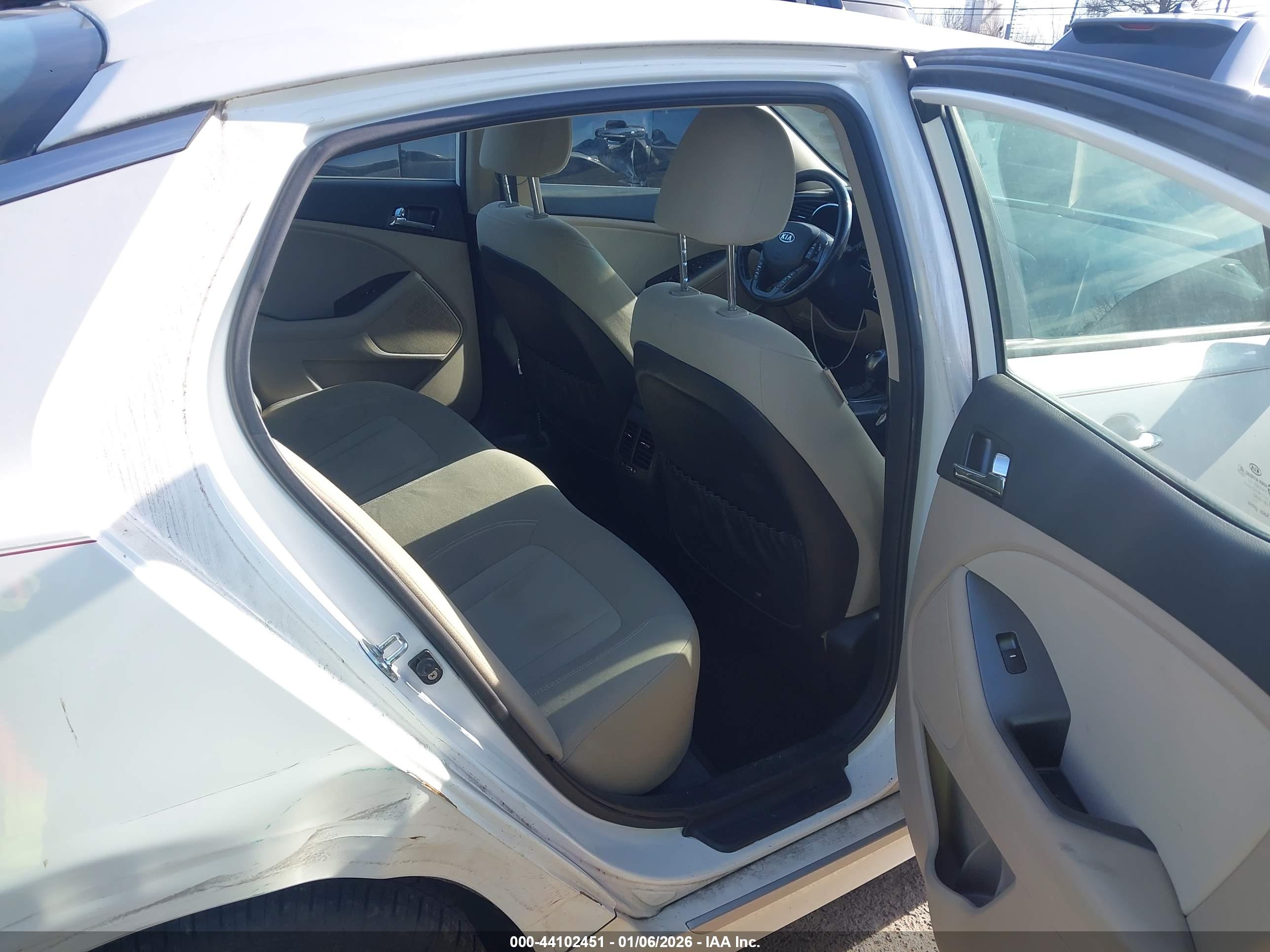 KIA OPTIMA image 8