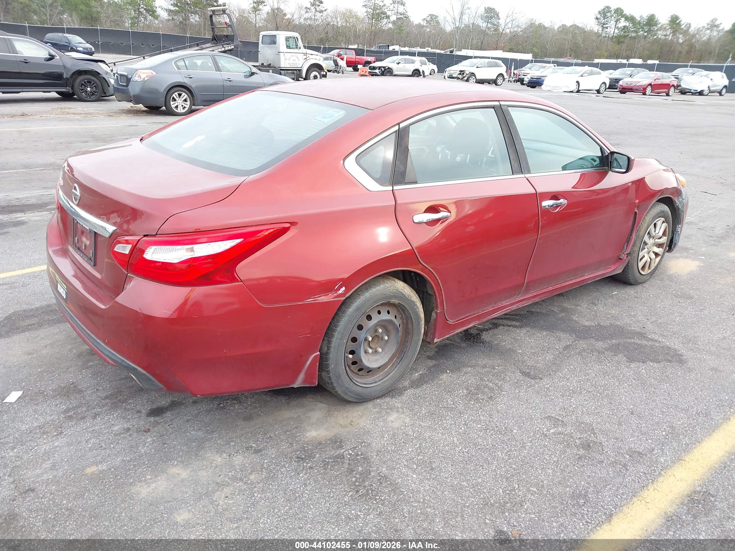 NISSAN ALTIMA image 4