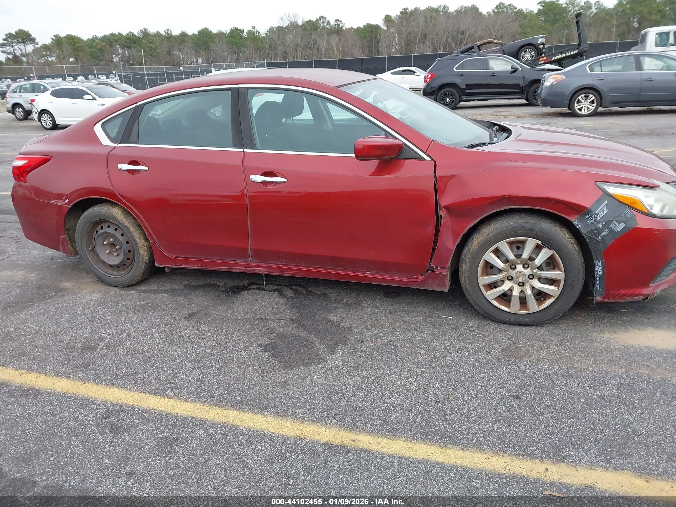NISSAN ALTIMA image 6