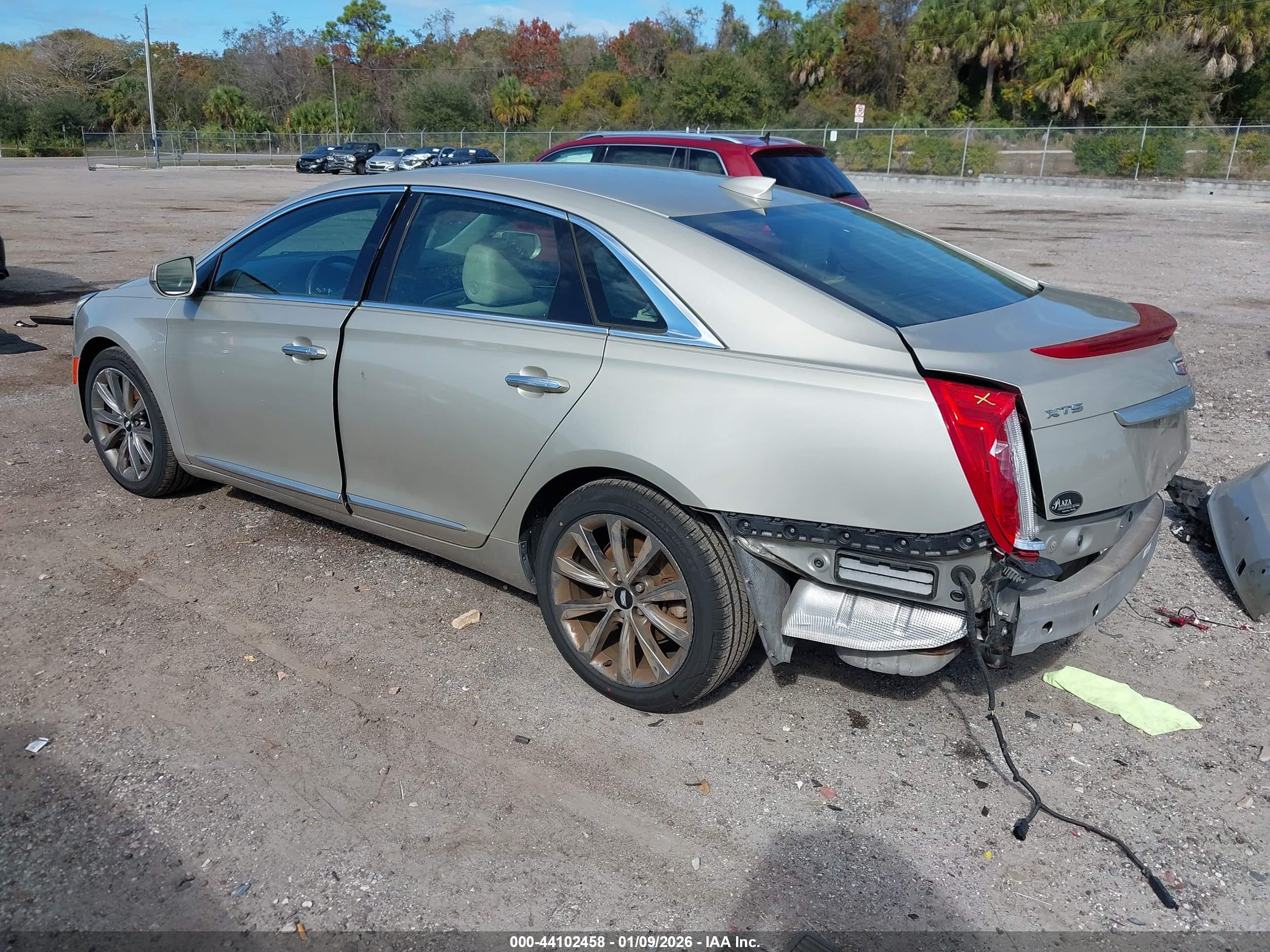 CADILLAC XTS image 3