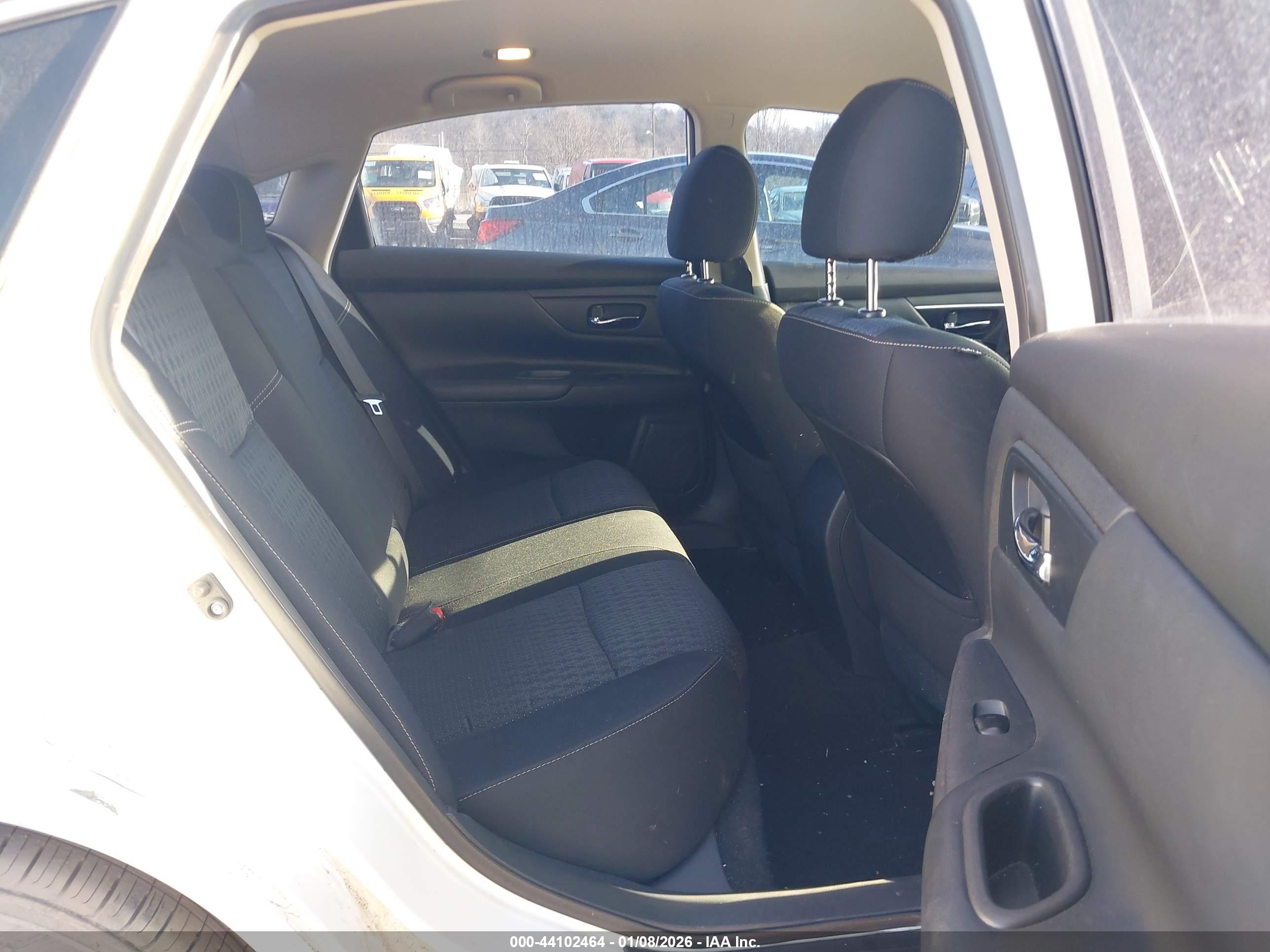 NISSAN ALTIMA image 8