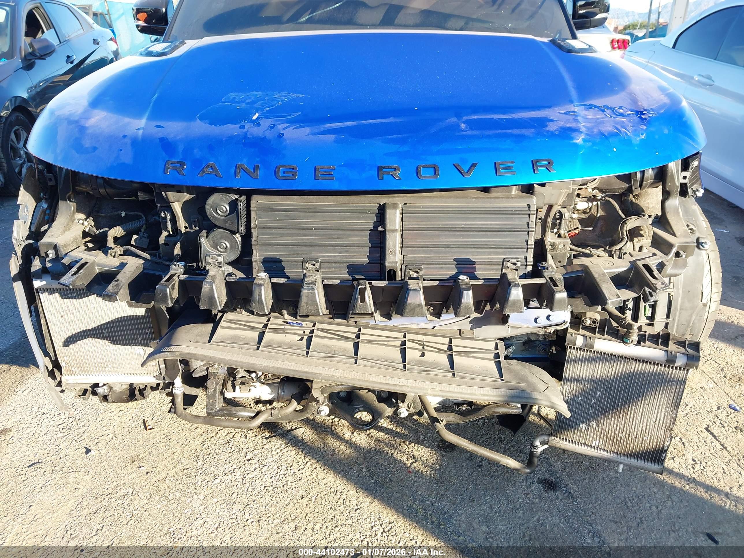 LAND ROVER image 6