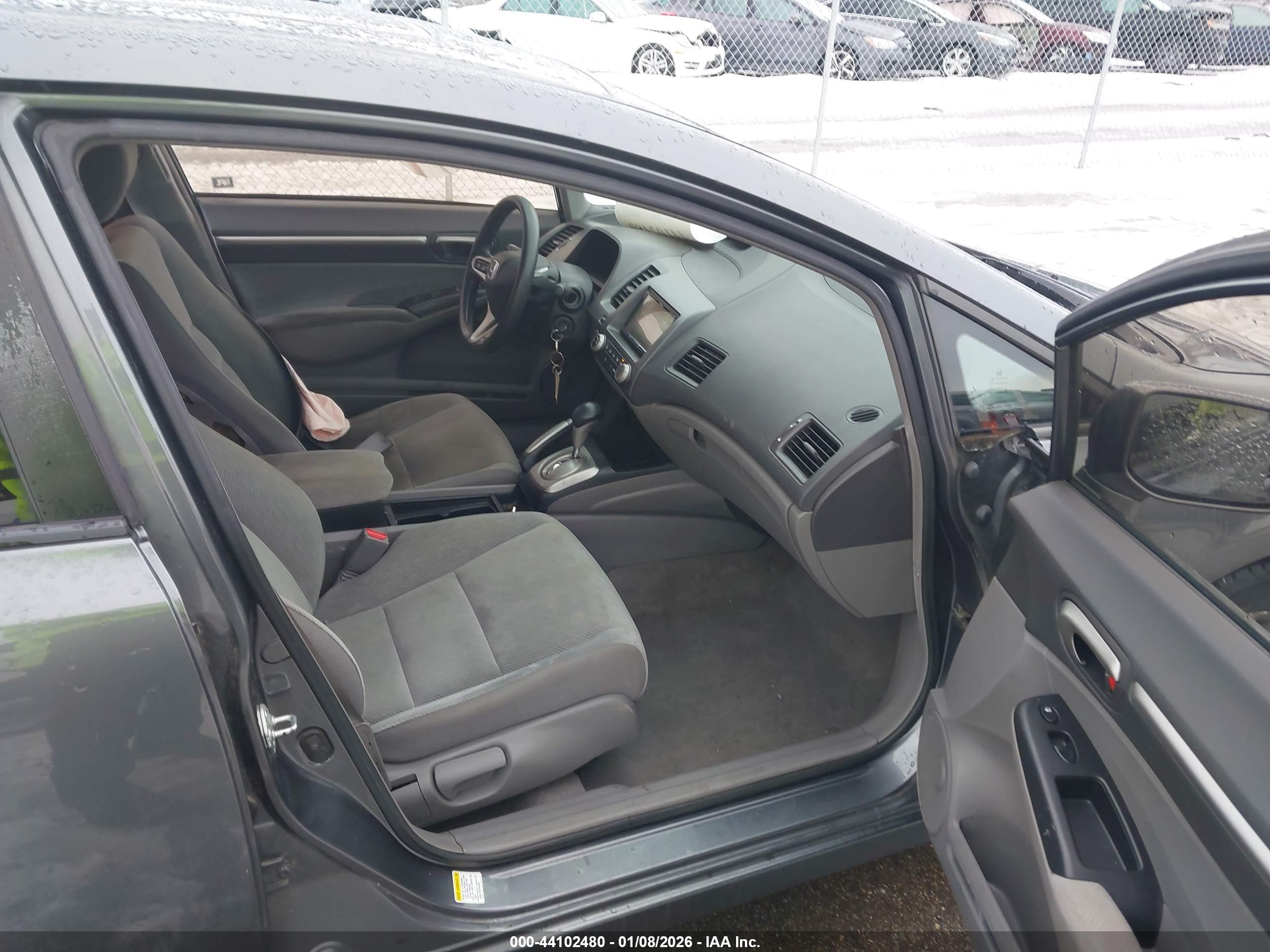 HONDA CIVIC image 5