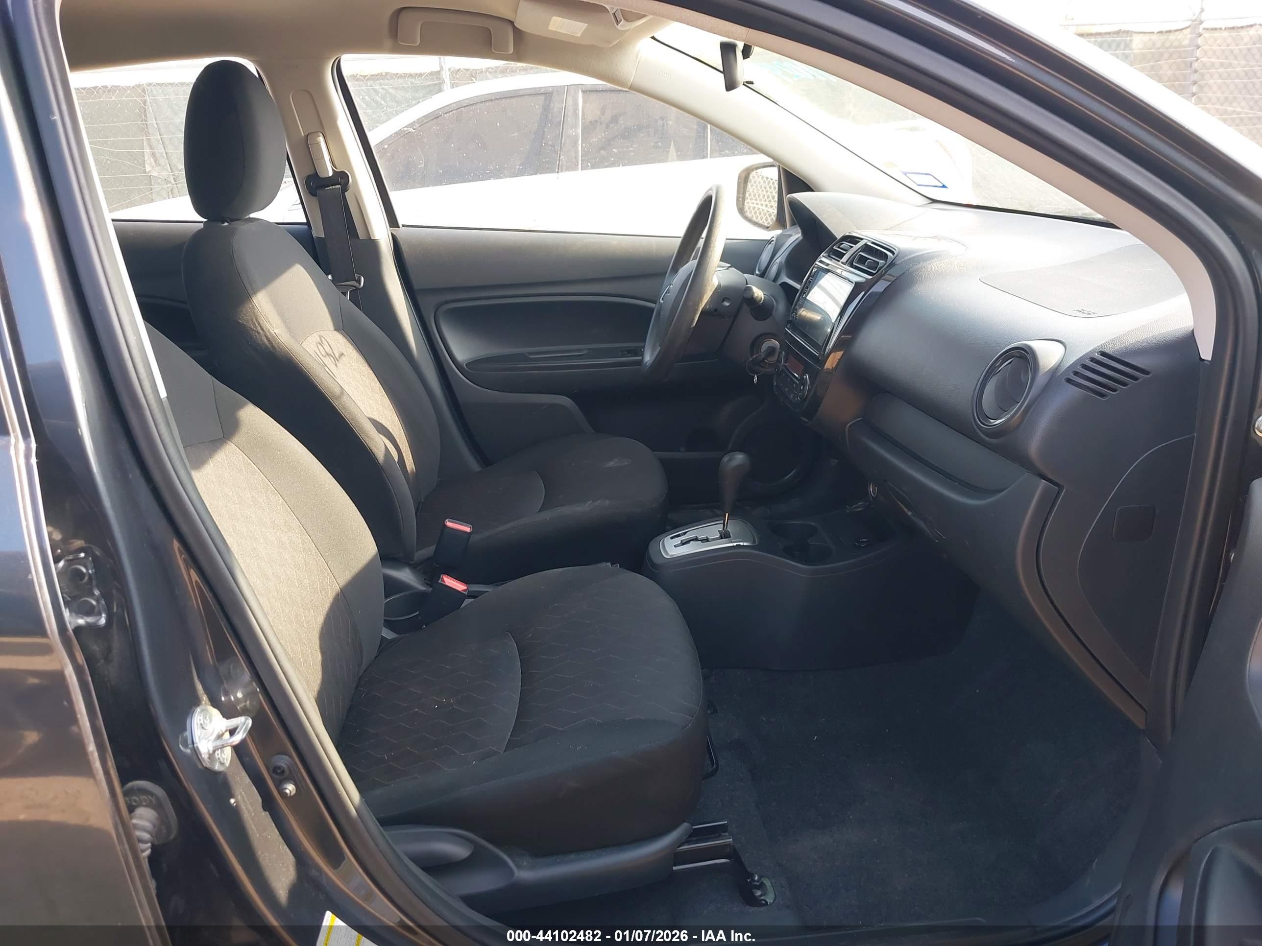 MITSUBISHI MIRAGE image 5