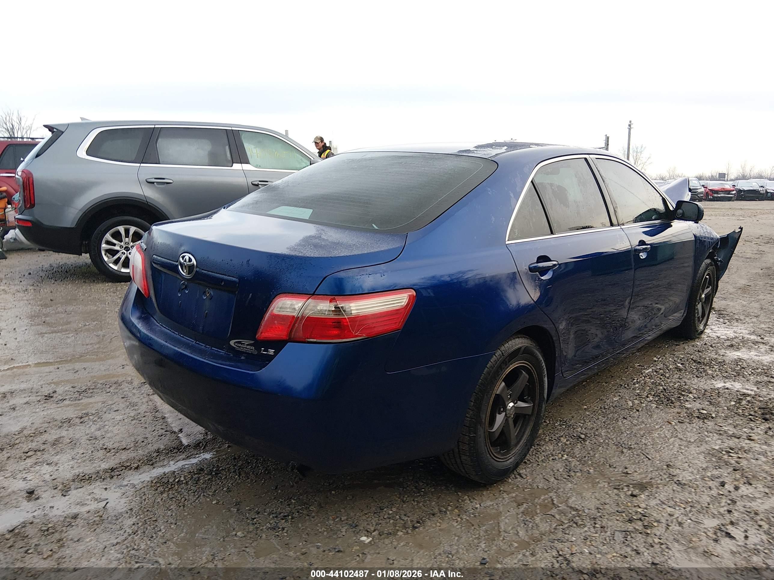 TOYOTA CAMRY image 4