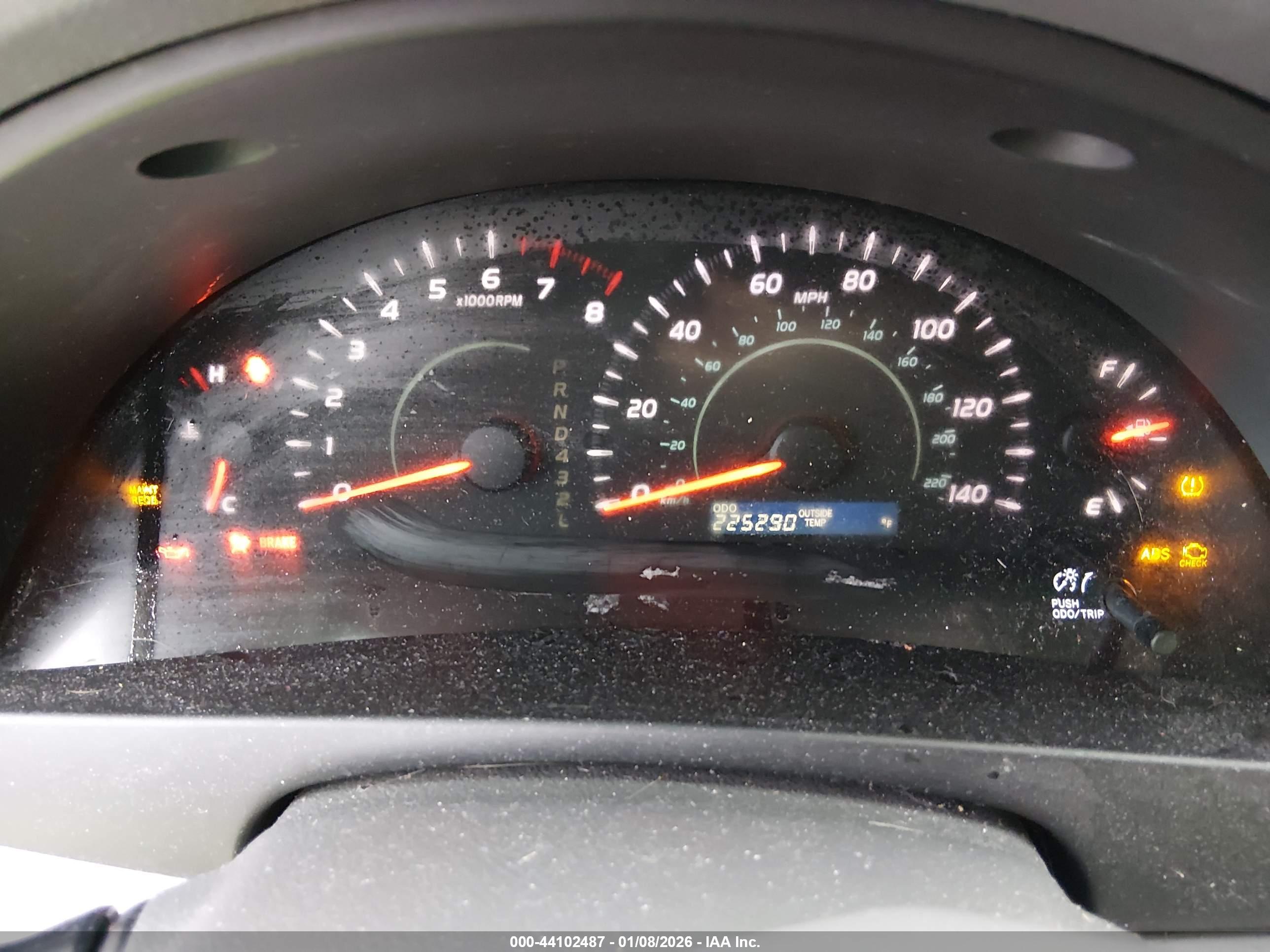TOYOTA CAMRY image 7
