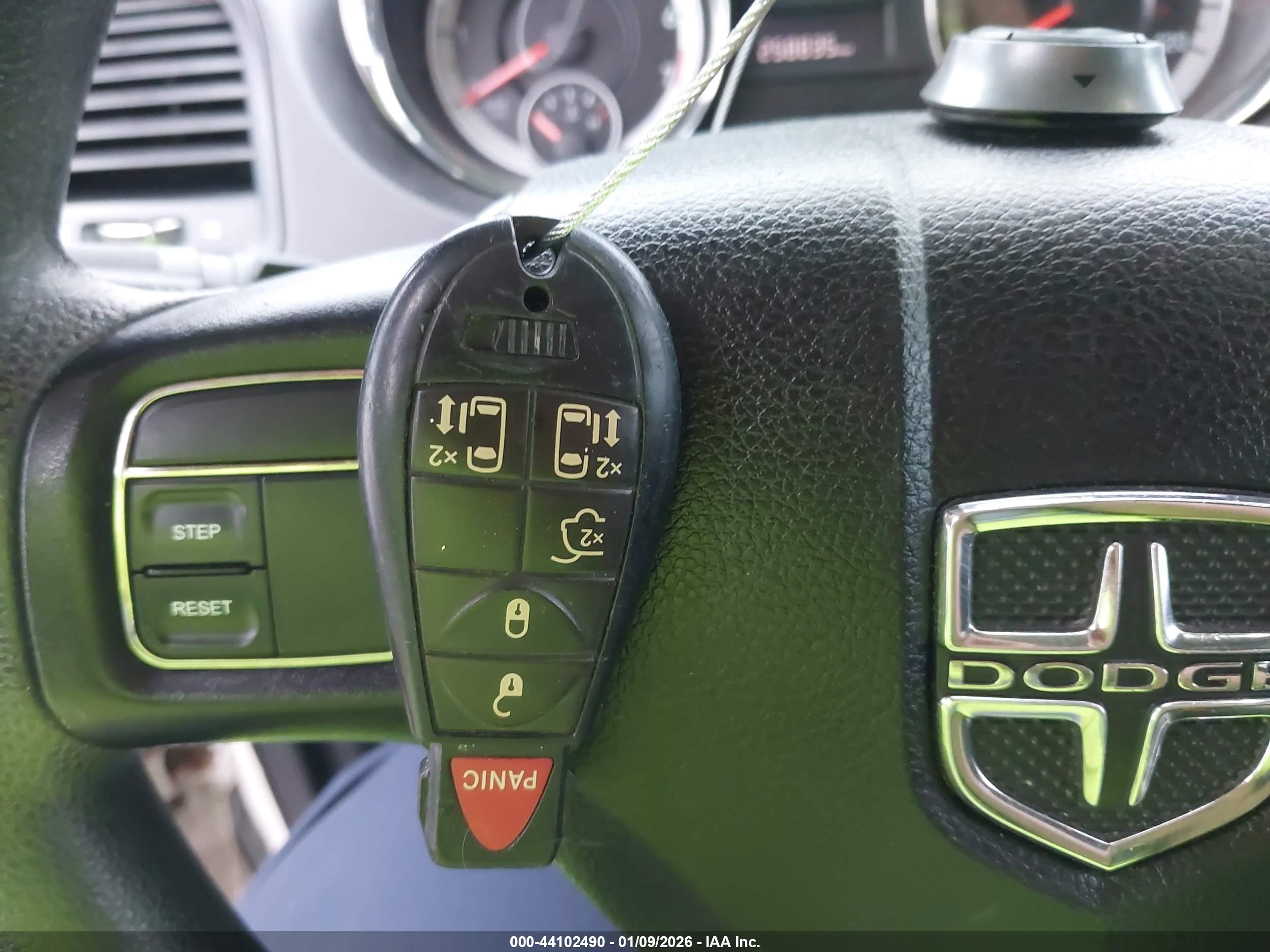 DODGE GRAND image 11