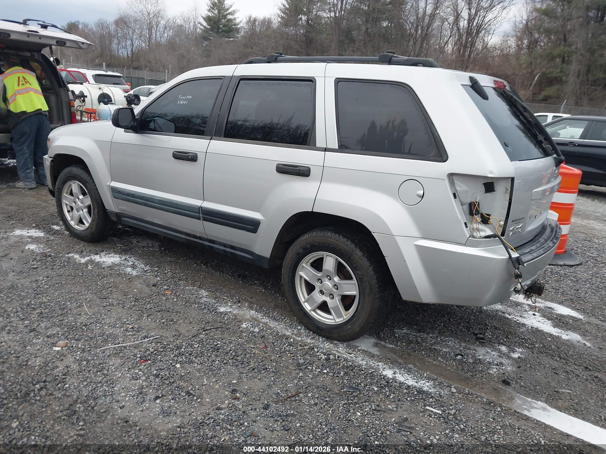 JEEP GRAND image 3
