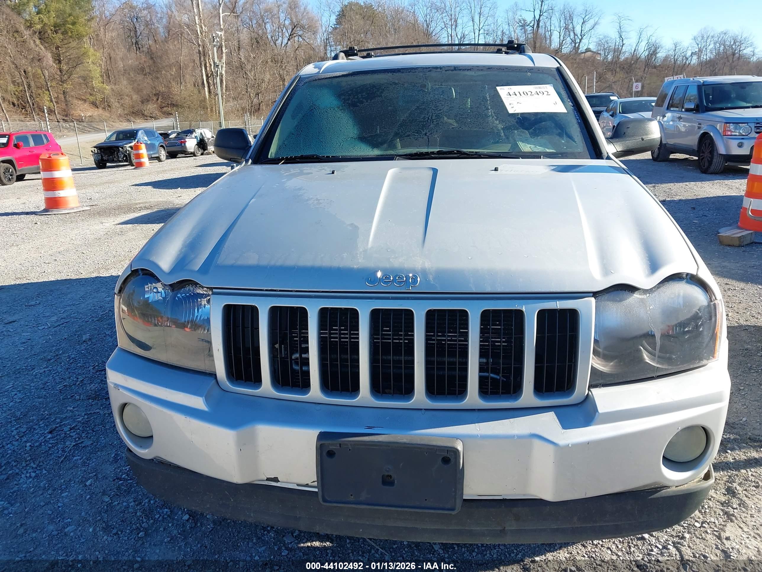 JEEP GRAND image 6