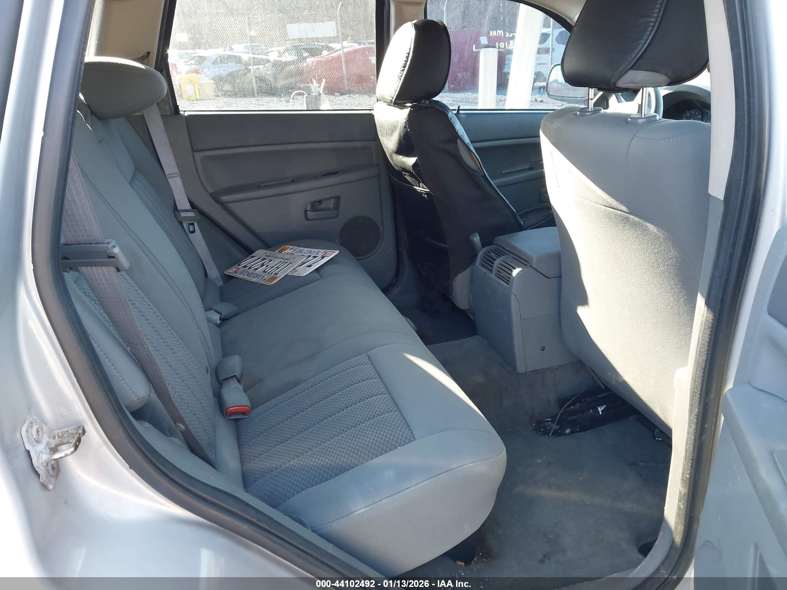 JEEP GRAND image 8