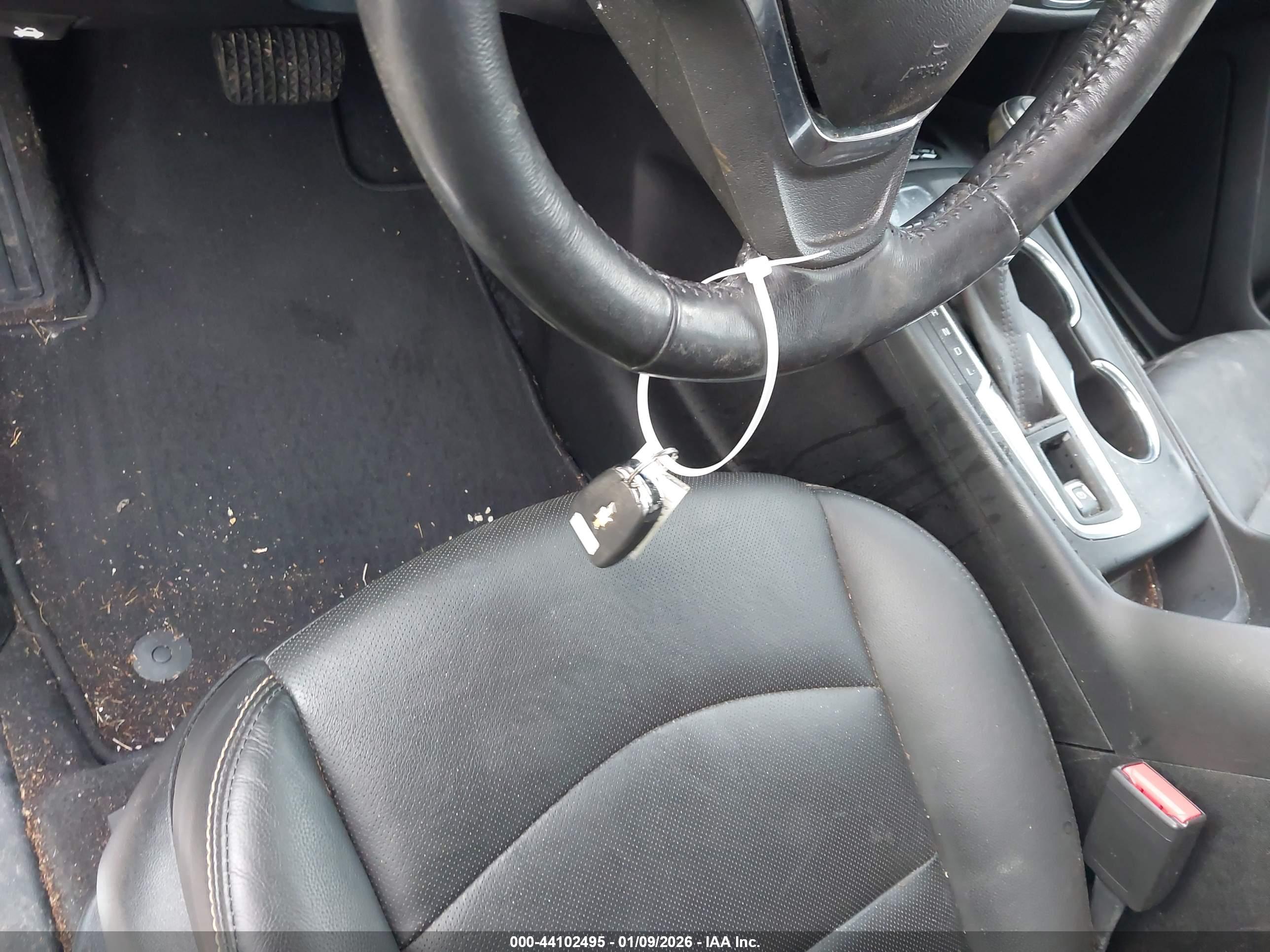 CHEVROLET EQUINOX image 11