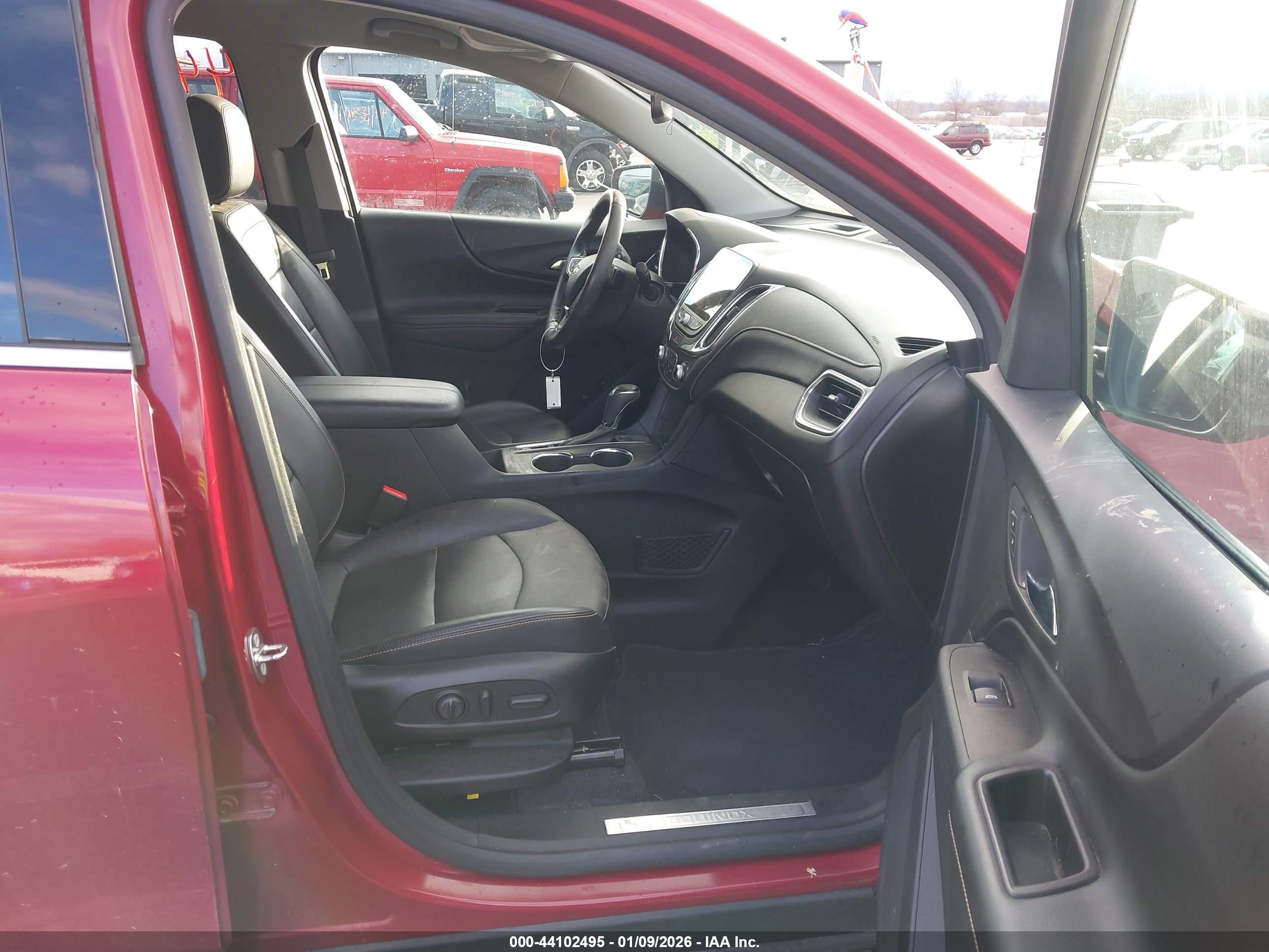 CHEVROLET EQUINOX image 5