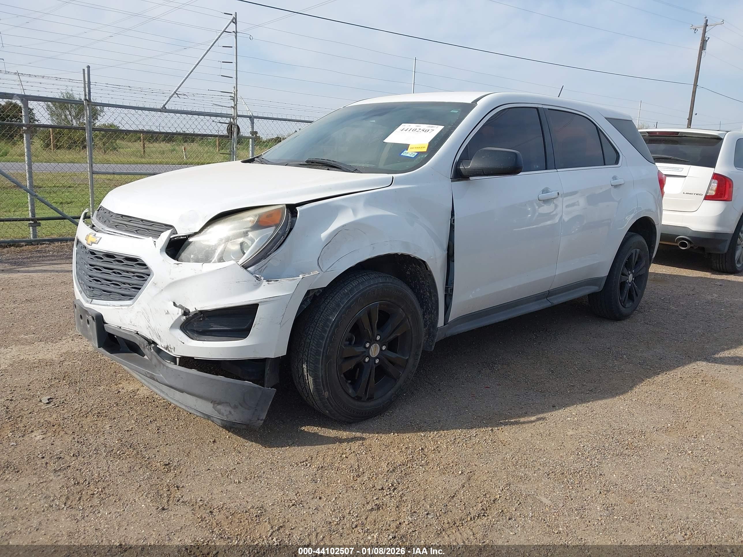 CHEVROLET EQUINOX image 2
