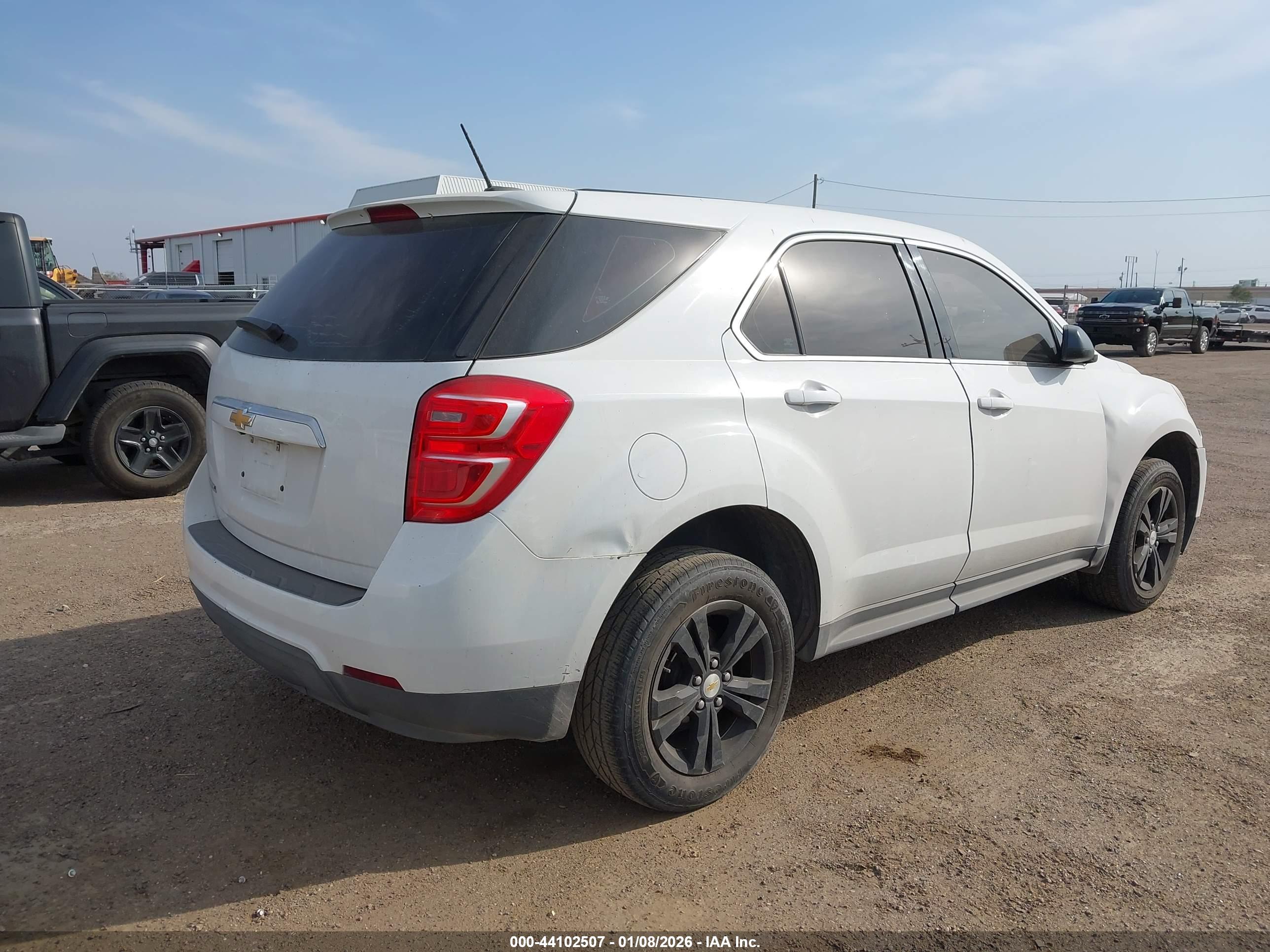 CHEVROLET EQUINOX image 4