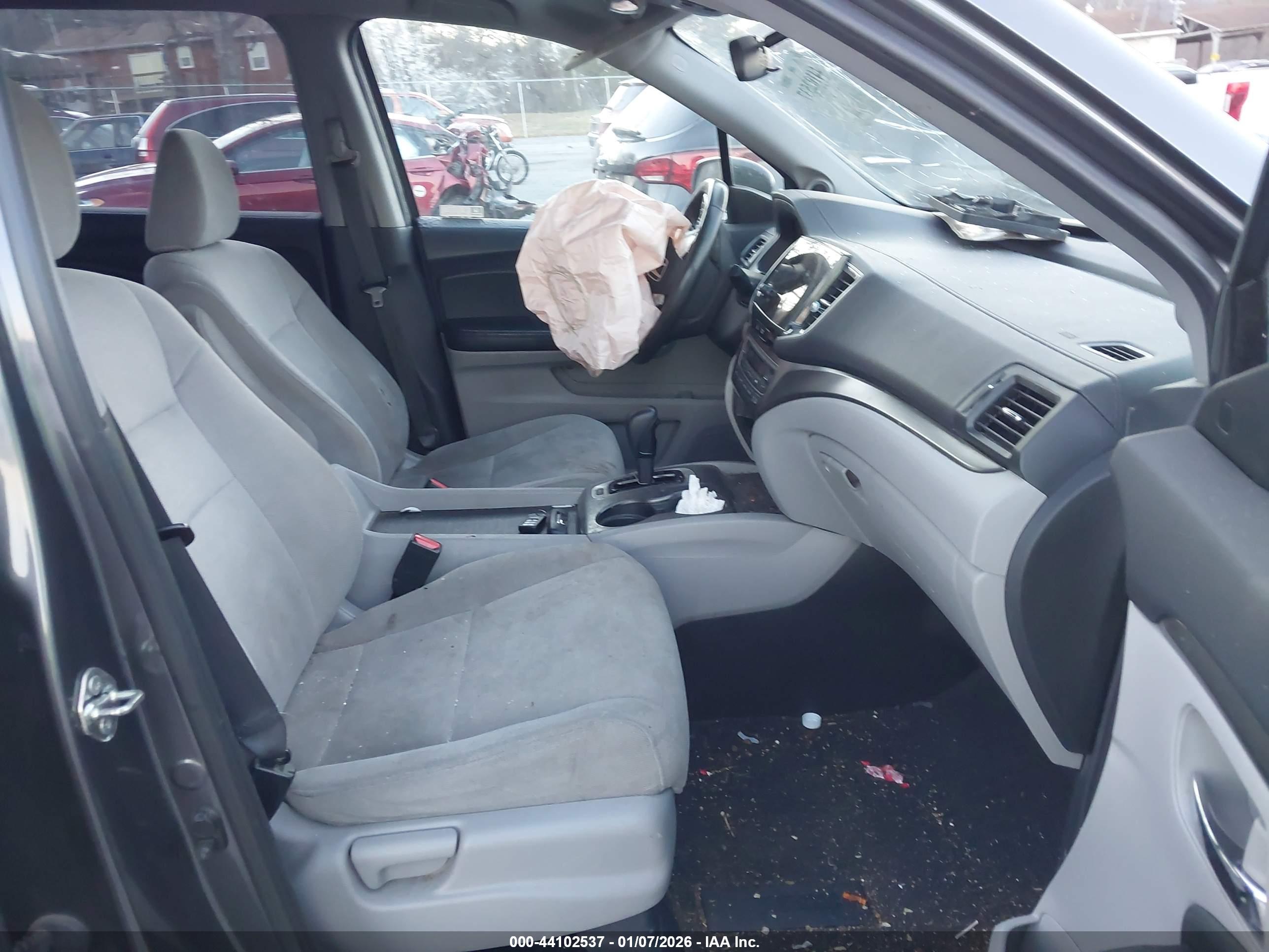 HONDA PILOT image 5