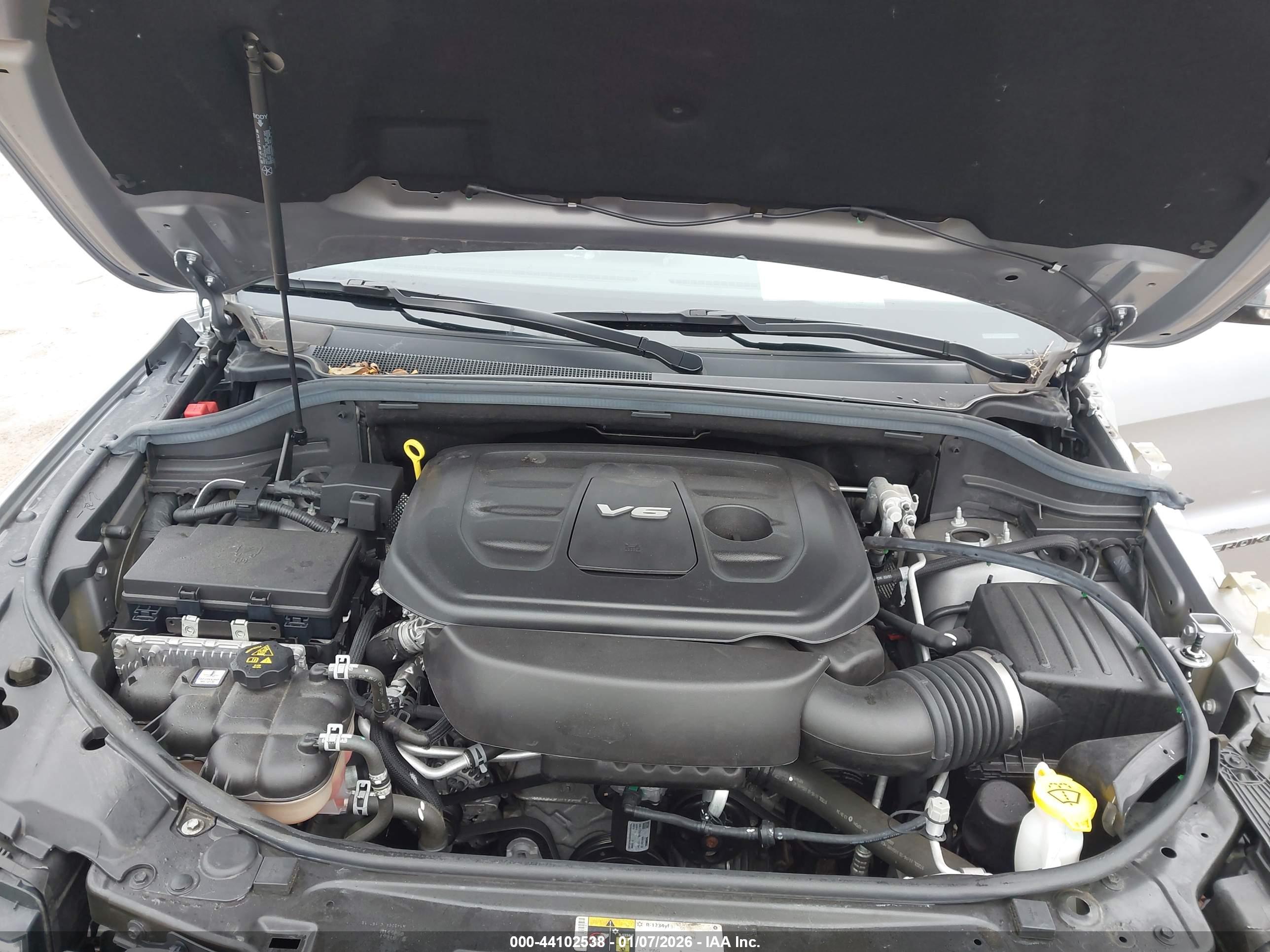 JEEP GRAND image 10