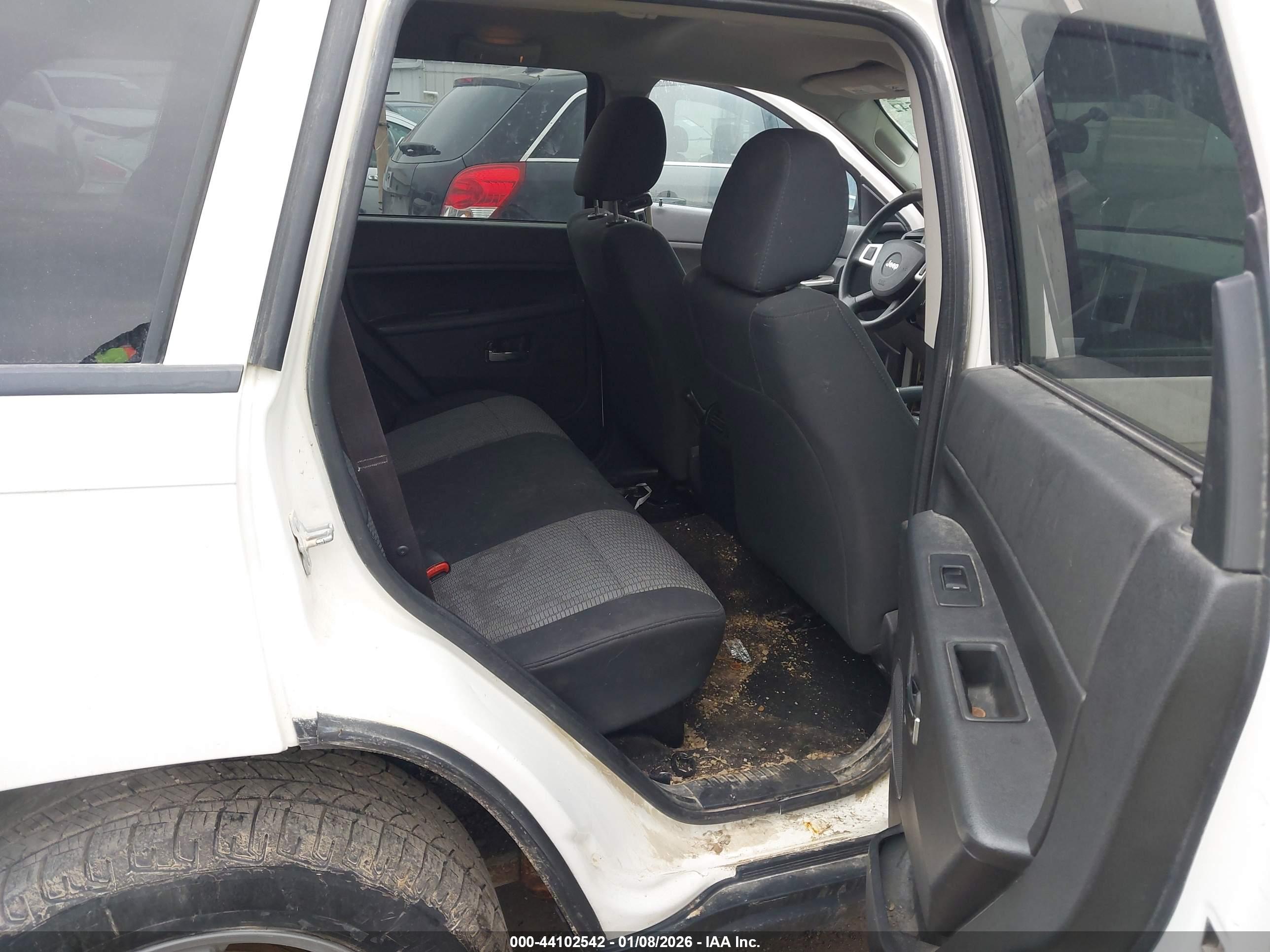 JEEP GRAND image 8