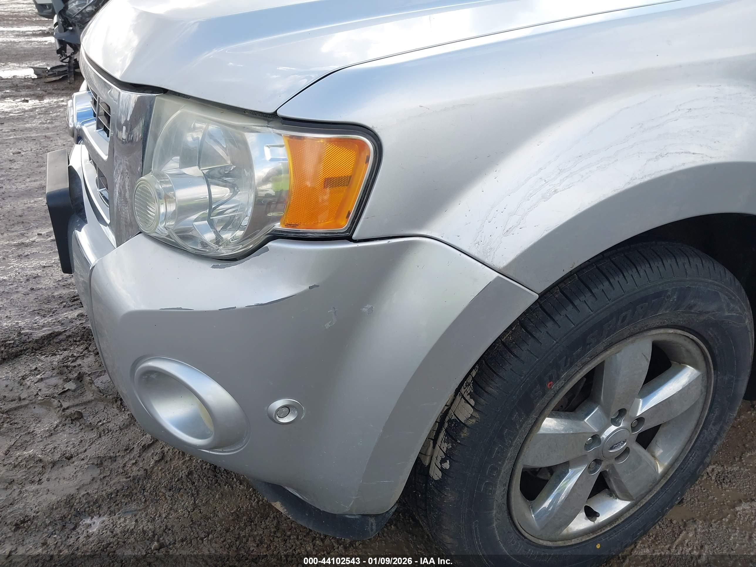 FORD ESCAPE image 6